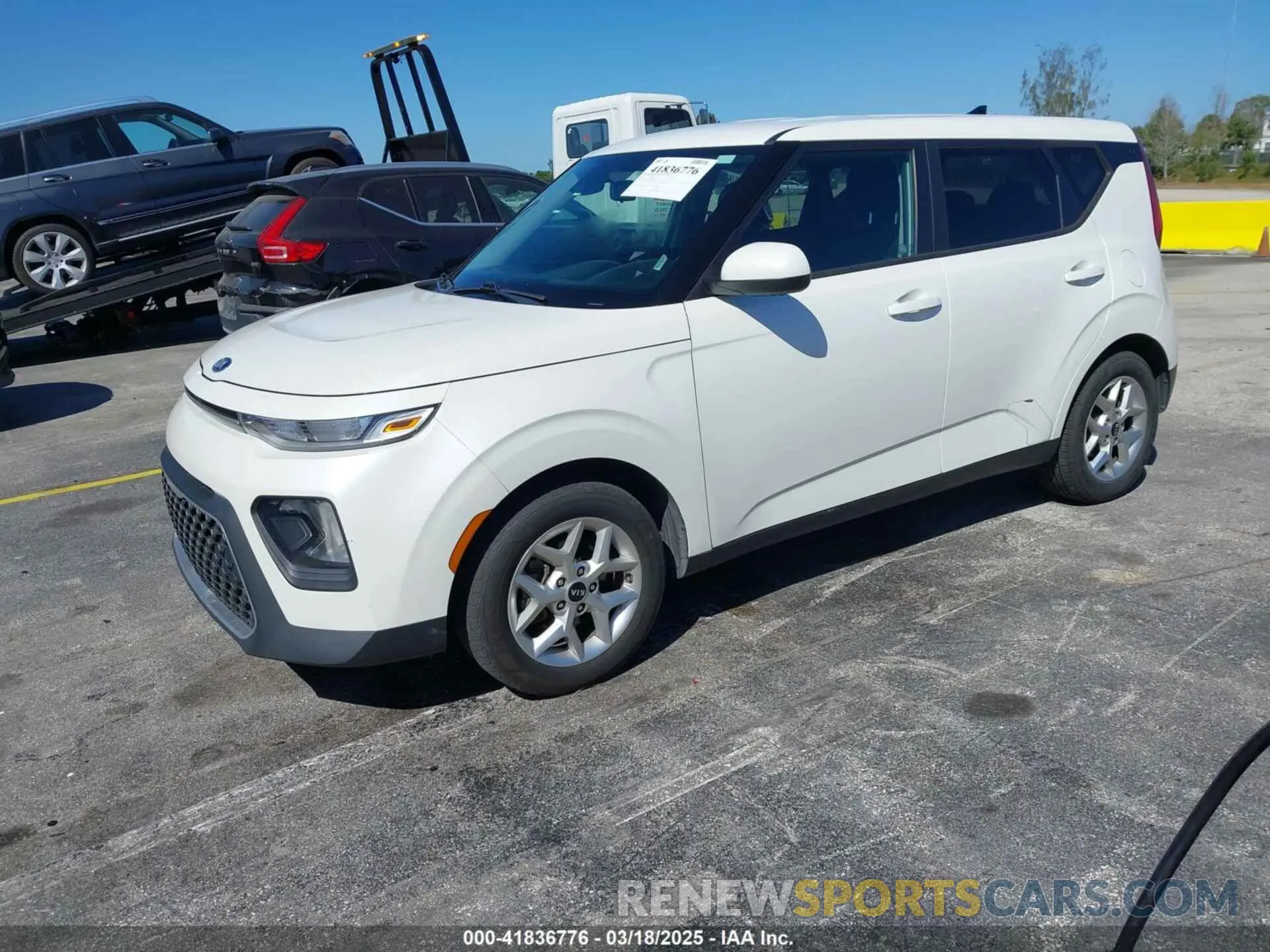 2 Photograph of a damaged car KNDJ23AU1M7769377 KIA SOUL 2021