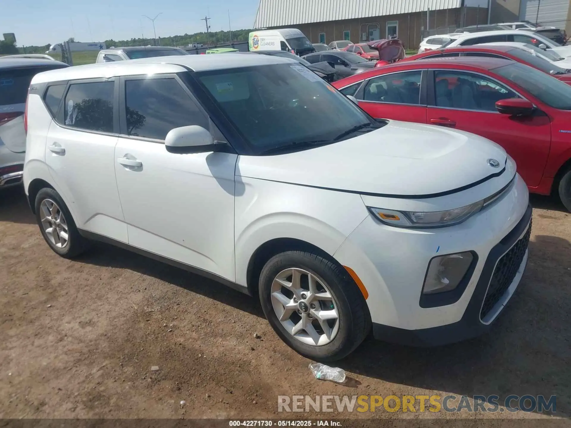 1 Photograph of a damaged car KNDJ23AU1M7771307 KIA SOUL 2021