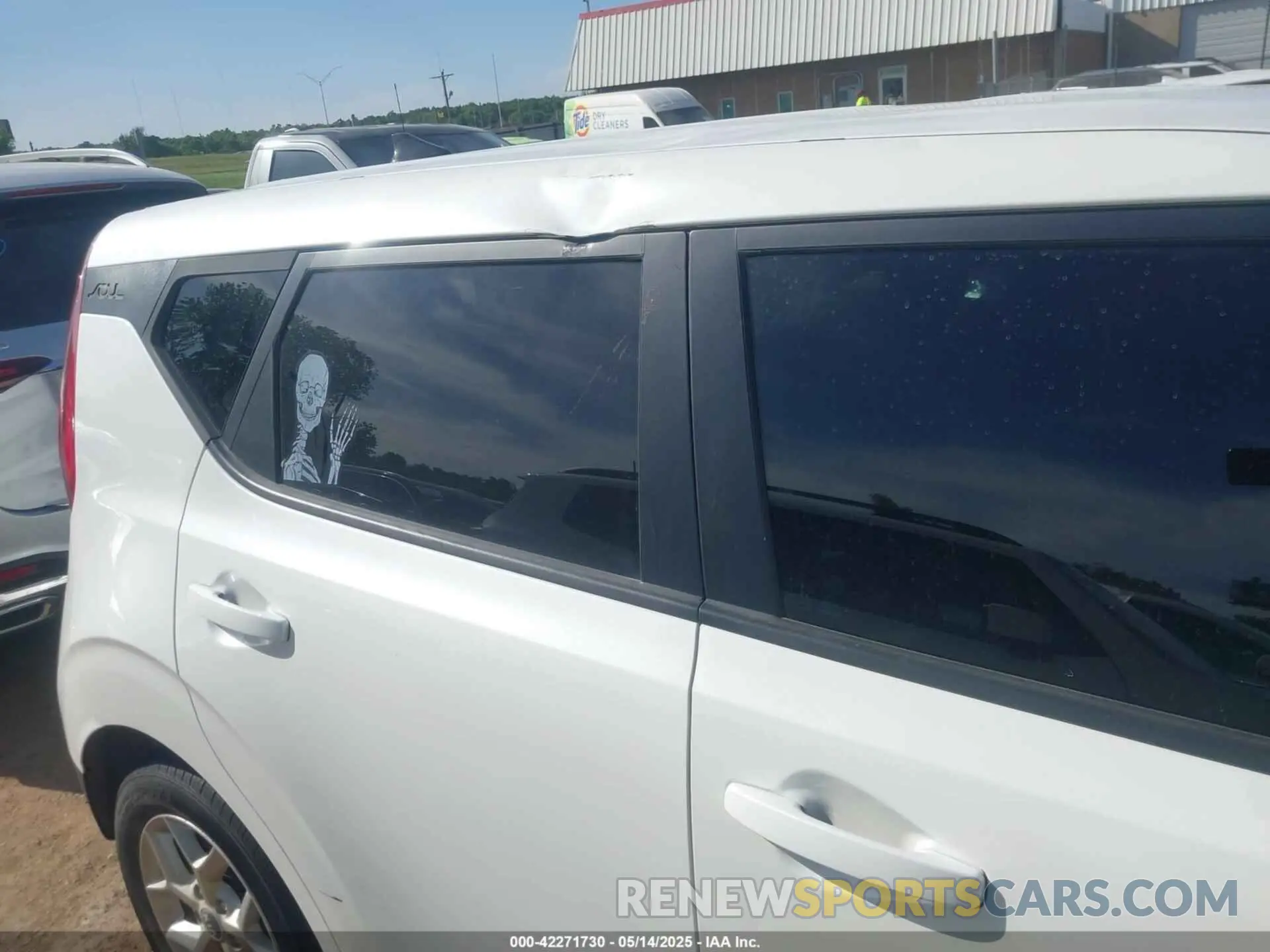 6 Photograph of a damaged car KNDJ23AU1M7771307 KIA SOUL 2021