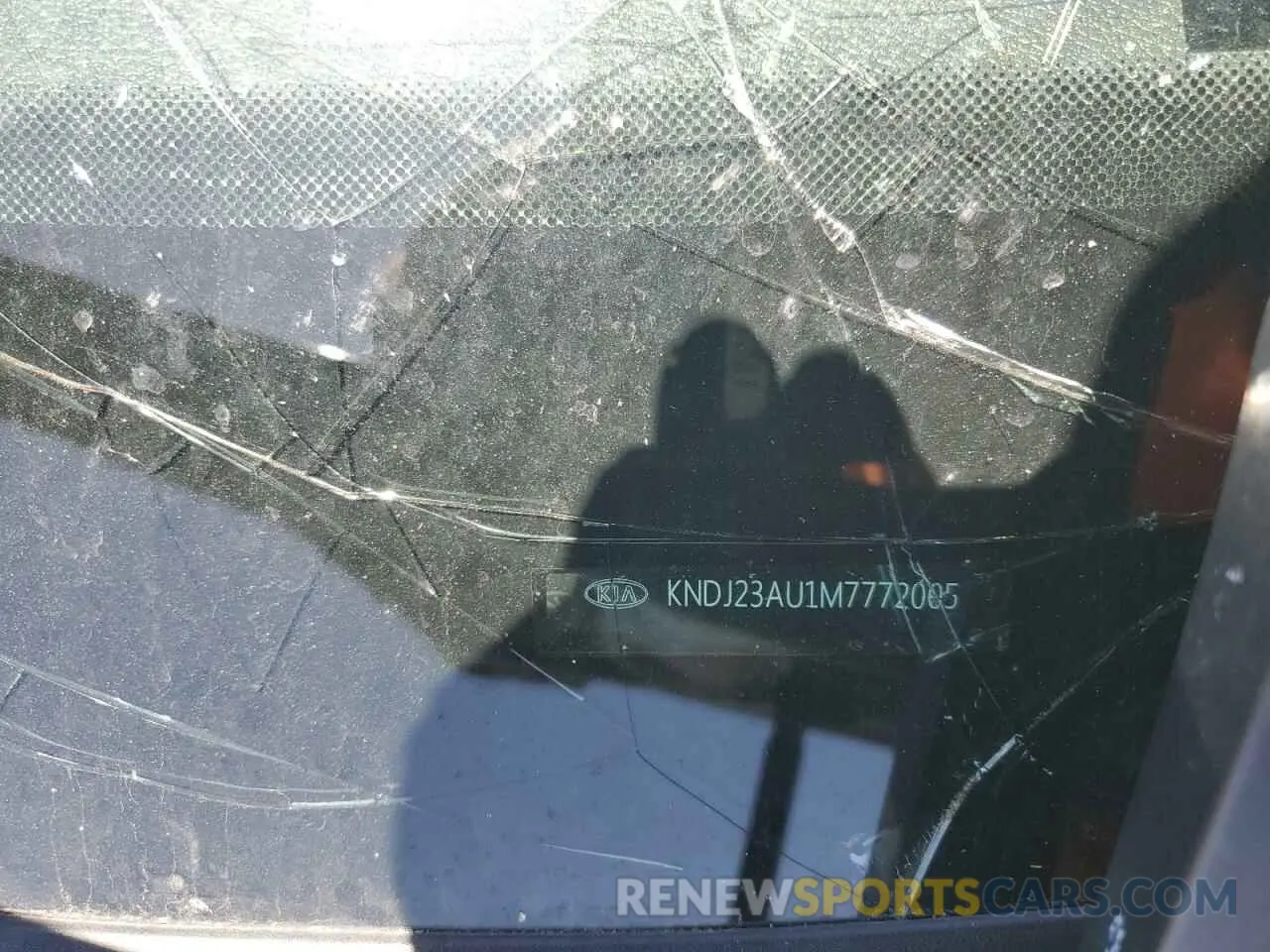 12 Photograph of a damaged car KNDJ23AU1M7772005 KIA SOUL 2021