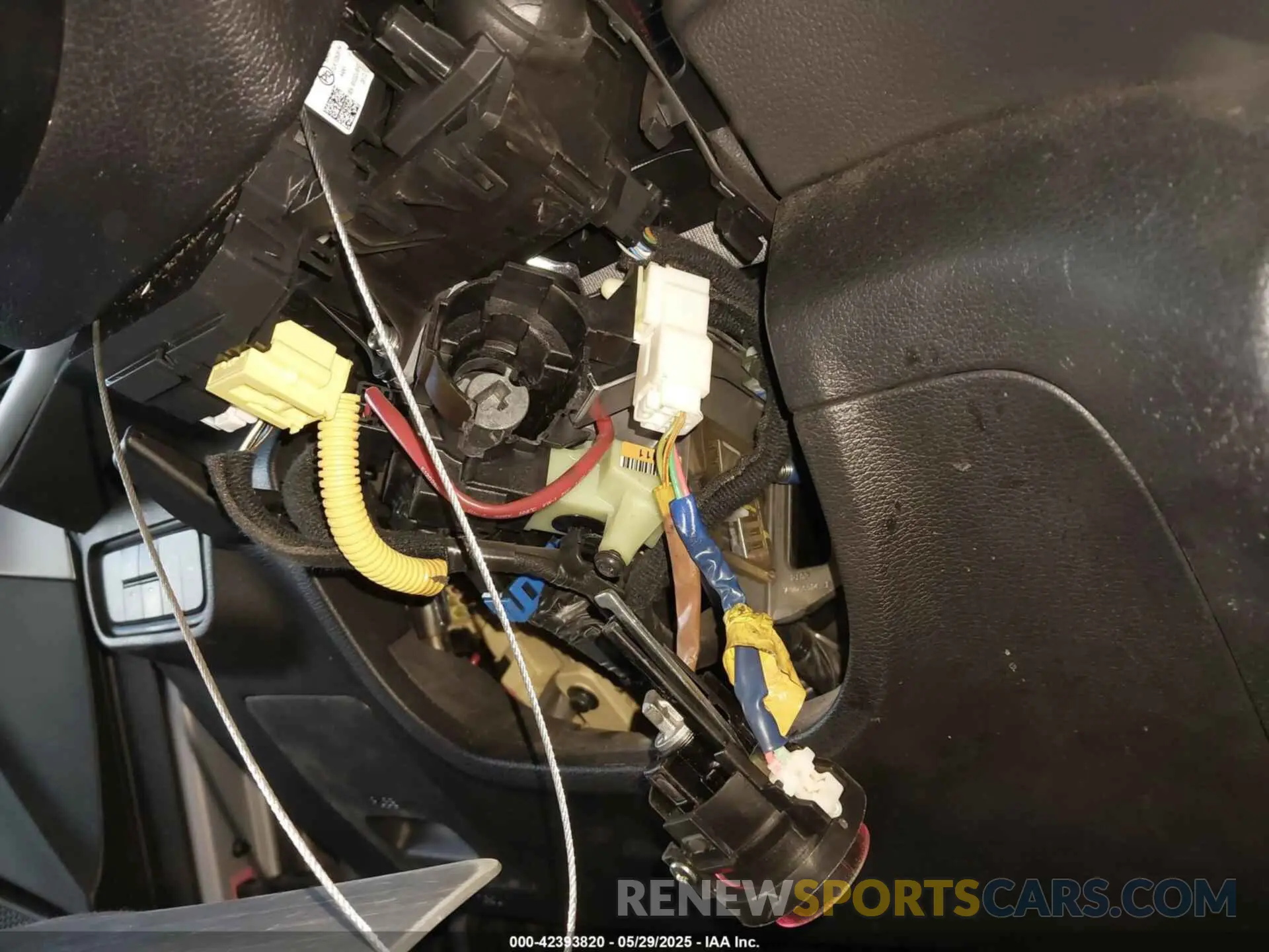 17 Photograph of a damaged car KNDJ23AU1M7795865 KIA SOUL 2021
