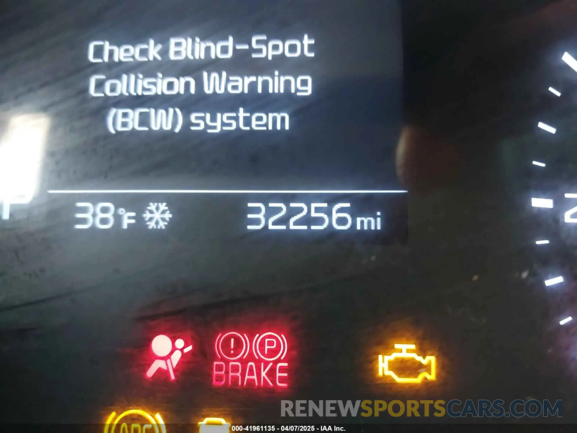 15 Photograph of a damaged car KNDJ23AU2M7739644 KIA SOUL 2021