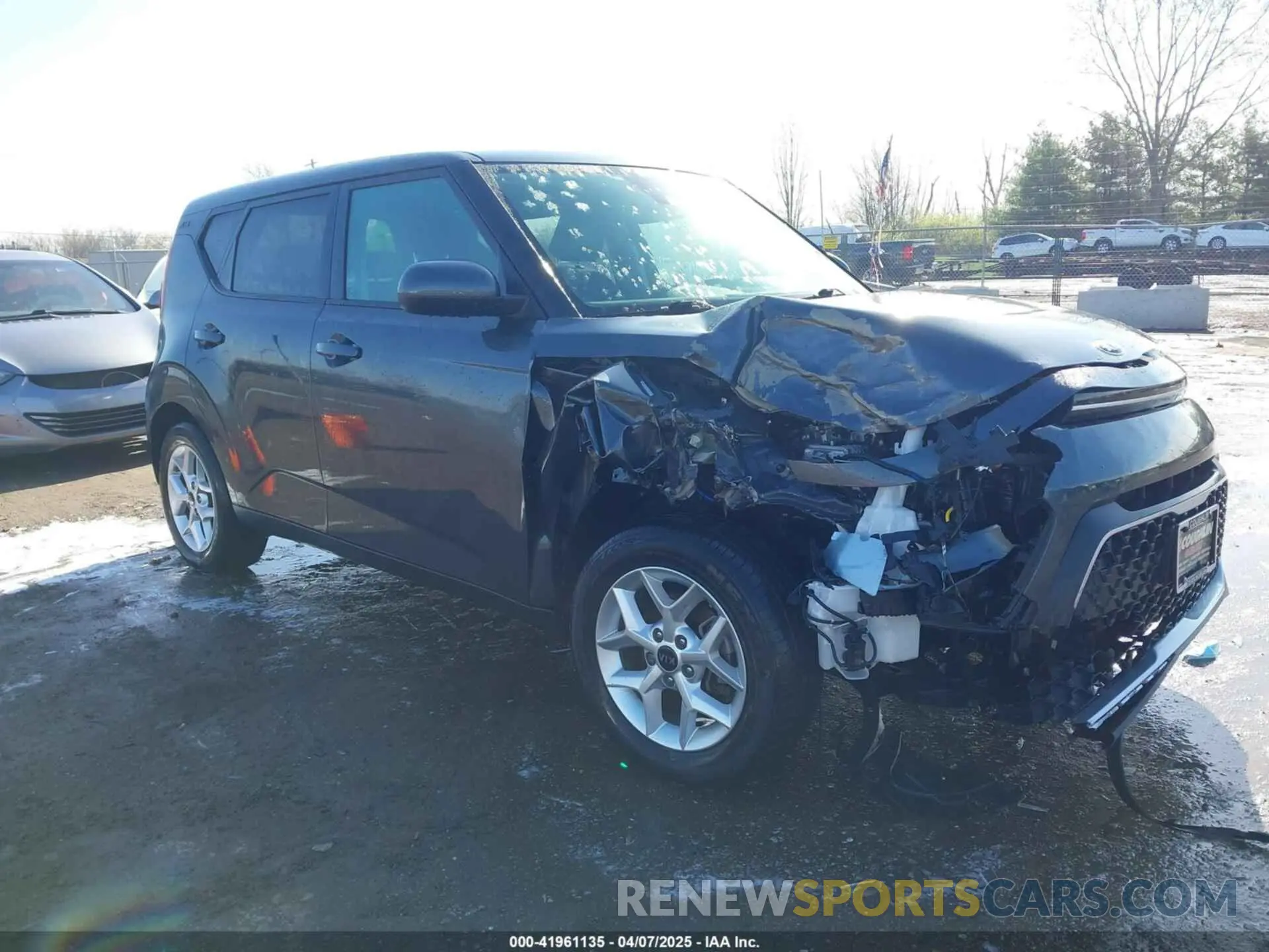 6 Photograph of a damaged car KNDJ23AU2M7739644 KIA SOUL 2021