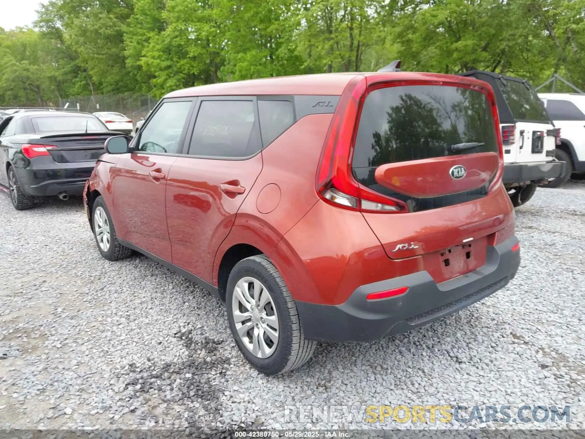 3 Photograph of a damaged car KNDJ23AU2M7762762 KIA SOUL 2021