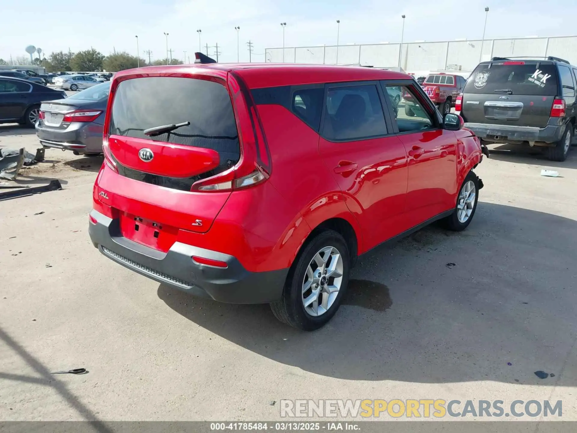 4 Photograph of a damaged car KNDJ23AU2M7774751 KIA SOUL 2021
