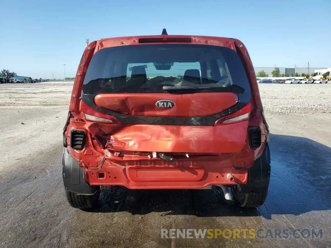 6 Photograph of a damaged car KNDJ23AU2M7792070 KIA SOUL 2021