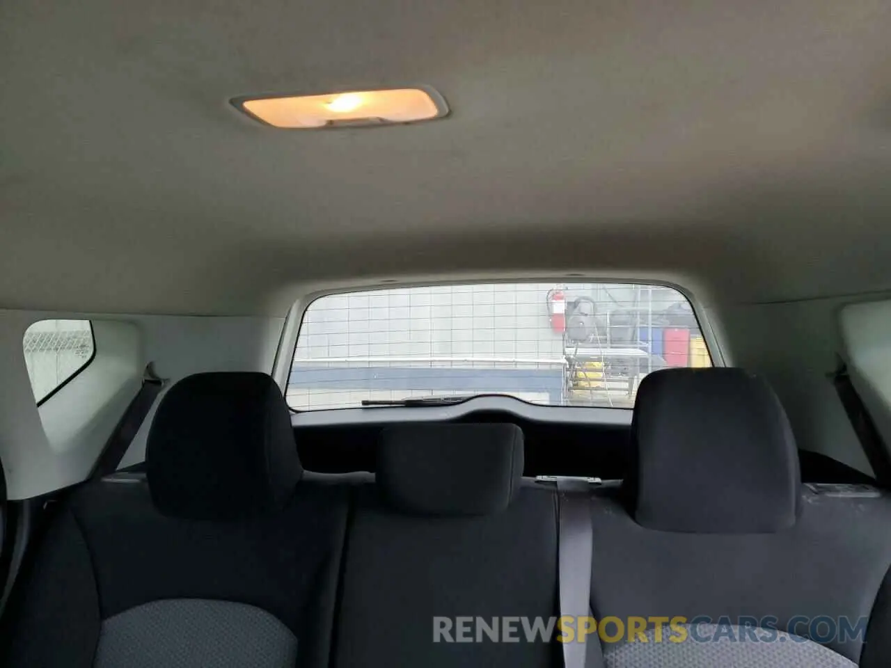 10 Photograph of a damaged car KNDJ23AU3M7130501 KIA SOUL 2021