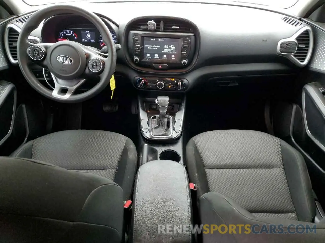 8 Photograph of a damaged car KNDJ23AU3M7130501 KIA SOUL 2021
