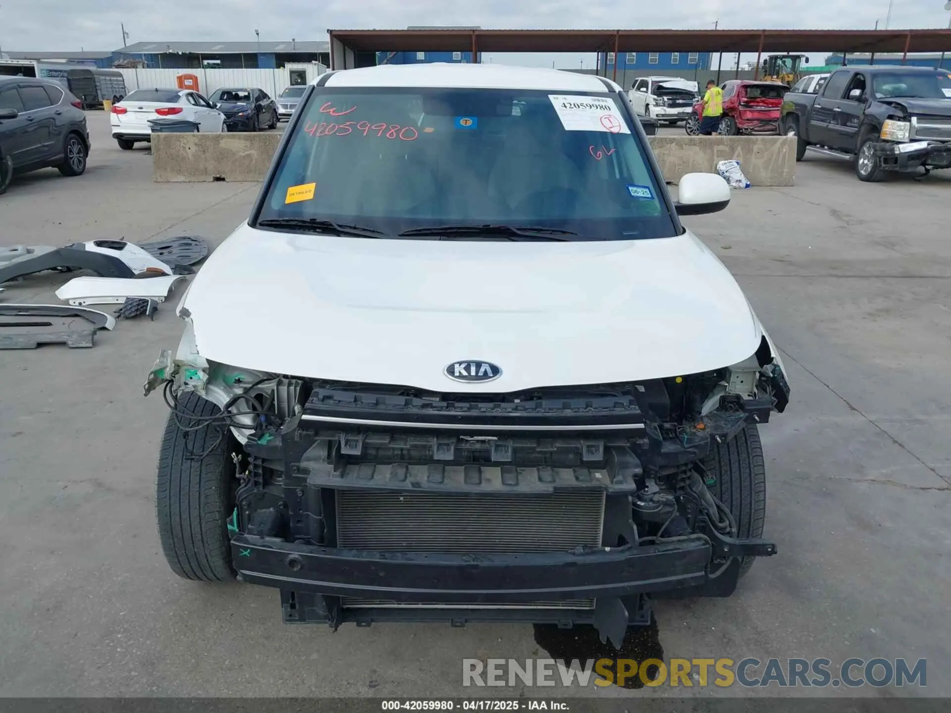 13 Photograph of a damaged car KNDJ23AU3M7147301 KIA SOUL 2021