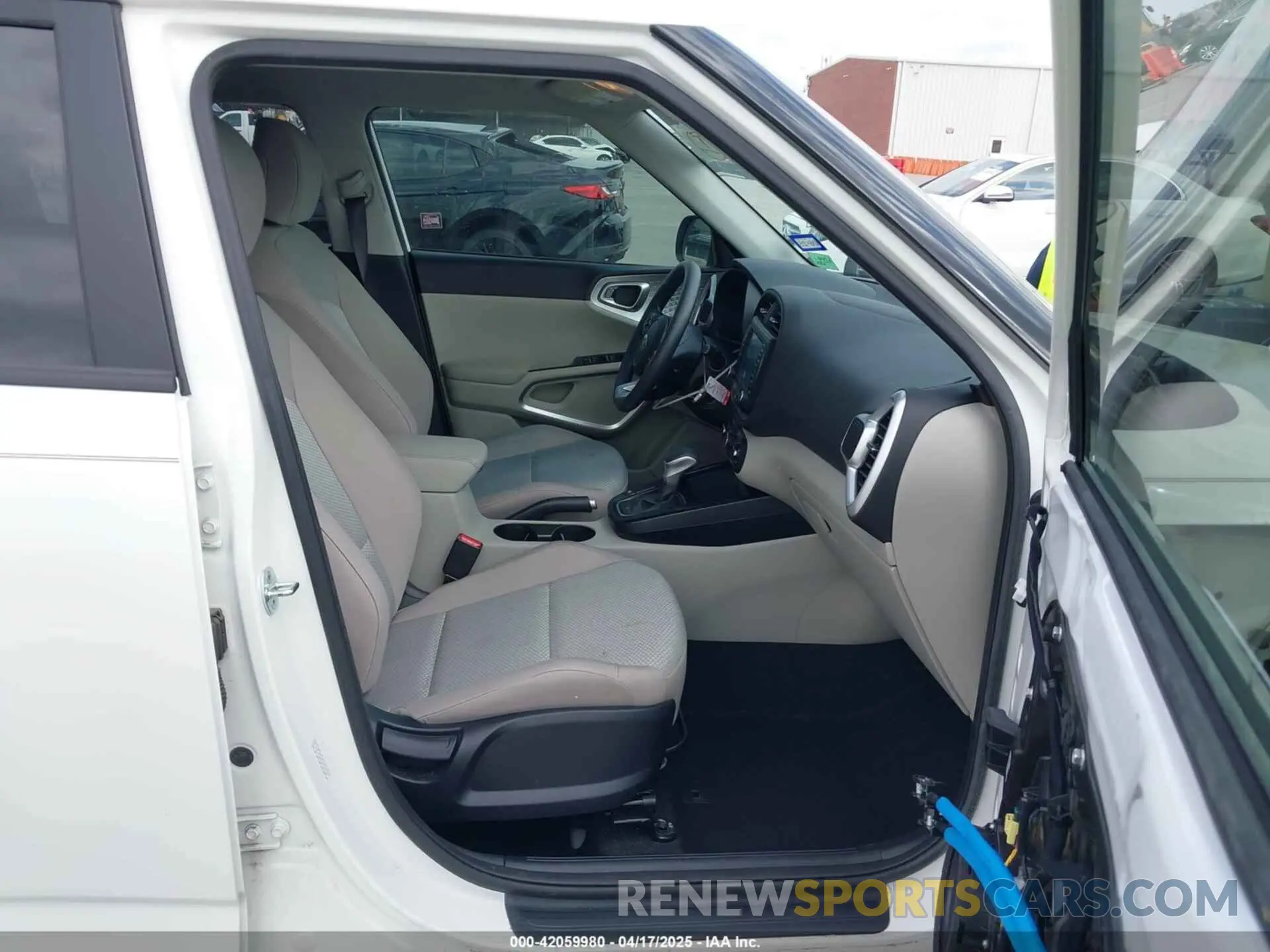5 Photograph of a damaged car KNDJ23AU3M7147301 KIA SOUL 2021