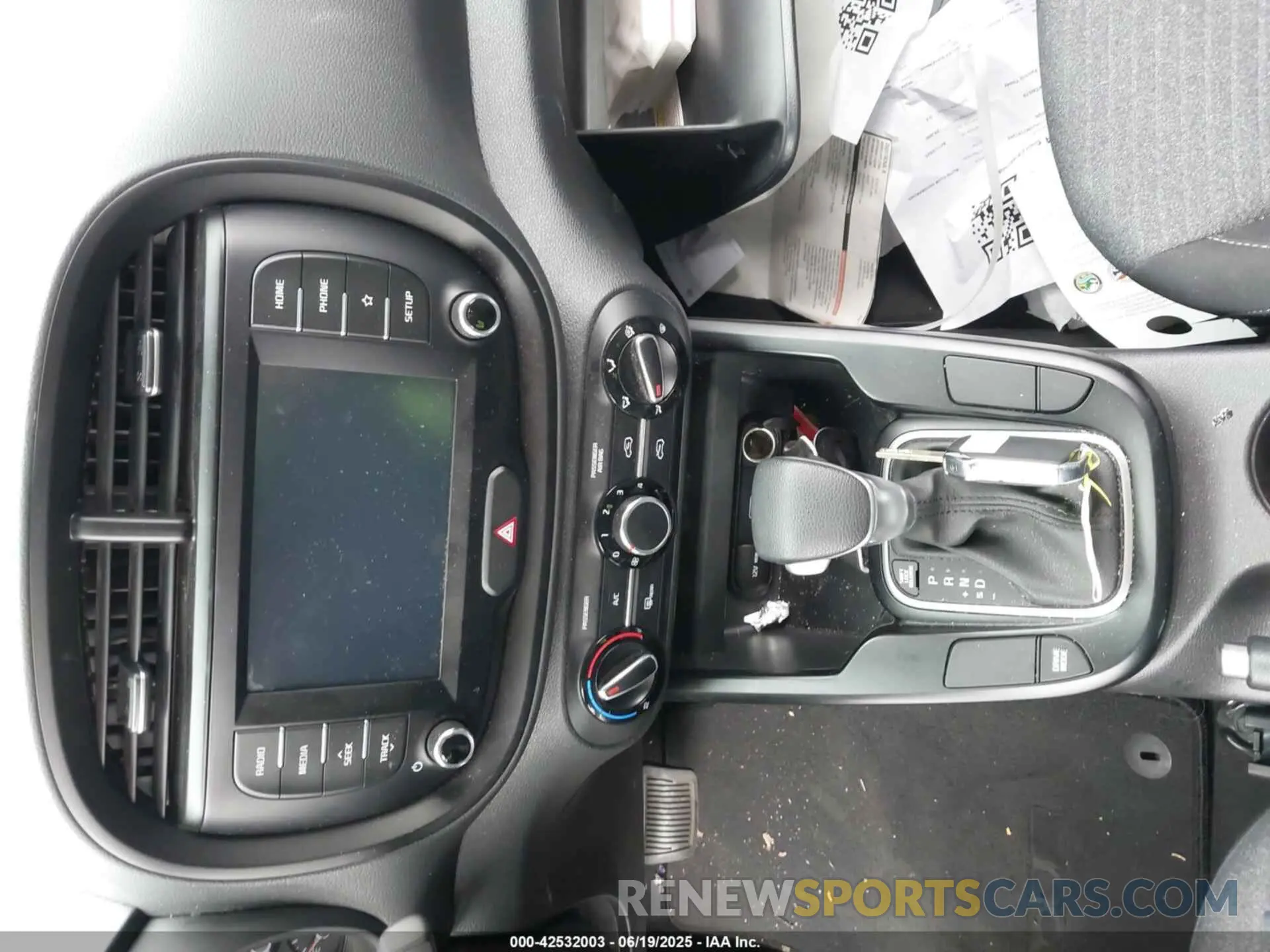 11 Photograph of a damaged car KNDJ23AU3M7791946 KIA SOUL 2021