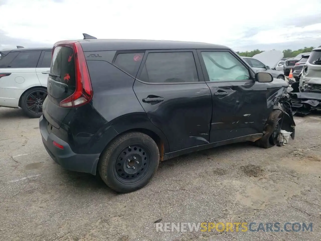 3 Photograph of a damaged car KNDJ23AU4M7137845 KIA SOUL 2021