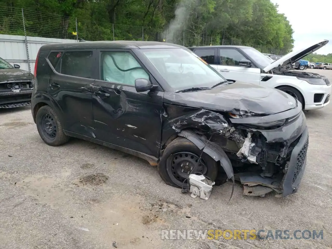 4 Photograph of a damaged car KNDJ23AU4M7137845 KIA SOUL 2021