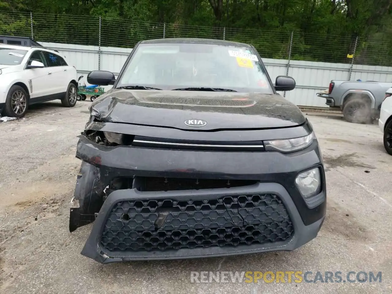 5 Photograph of a damaged car KNDJ23AU4M7137845 KIA SOUL 2021