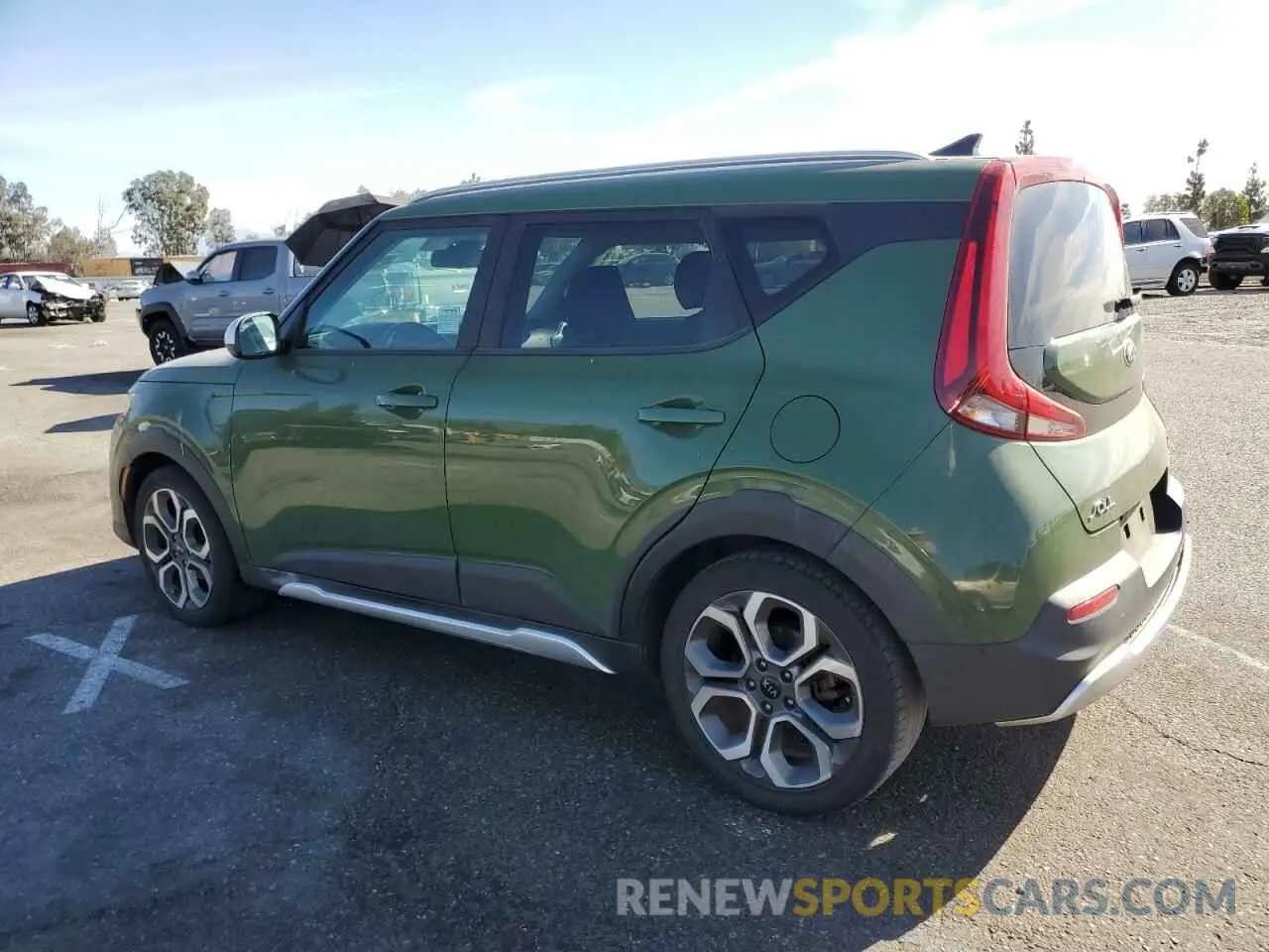 2 Photograph of a damaged car KNDJ23AU4M7138767 KIA SOUL 2021