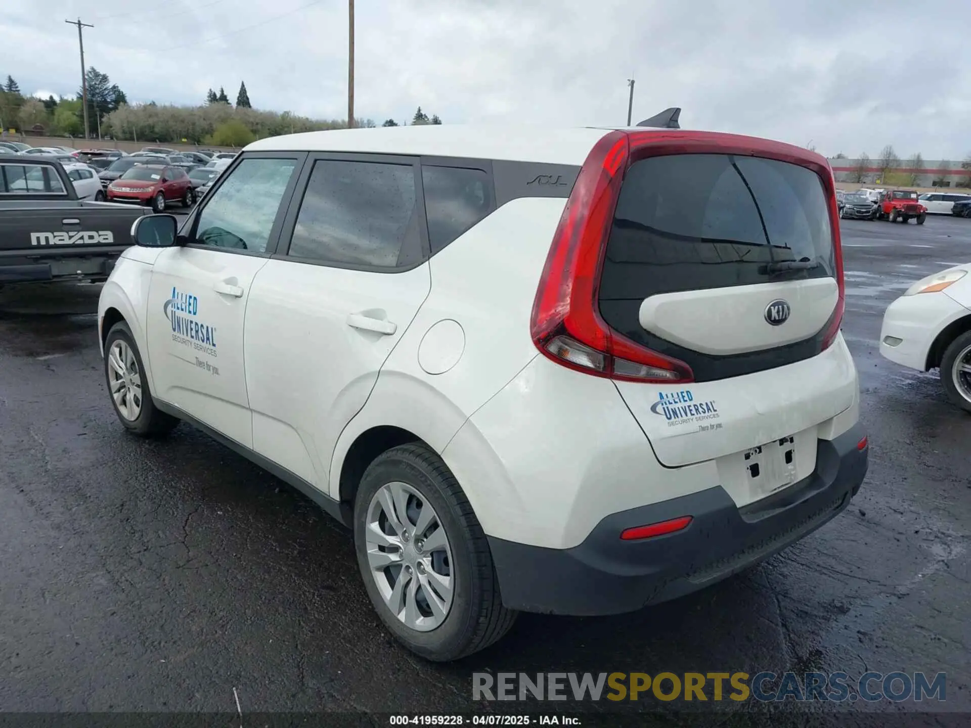 3 Photograph of a damaged car KNDJ23AU4M7143693 KIA SOUL 2021