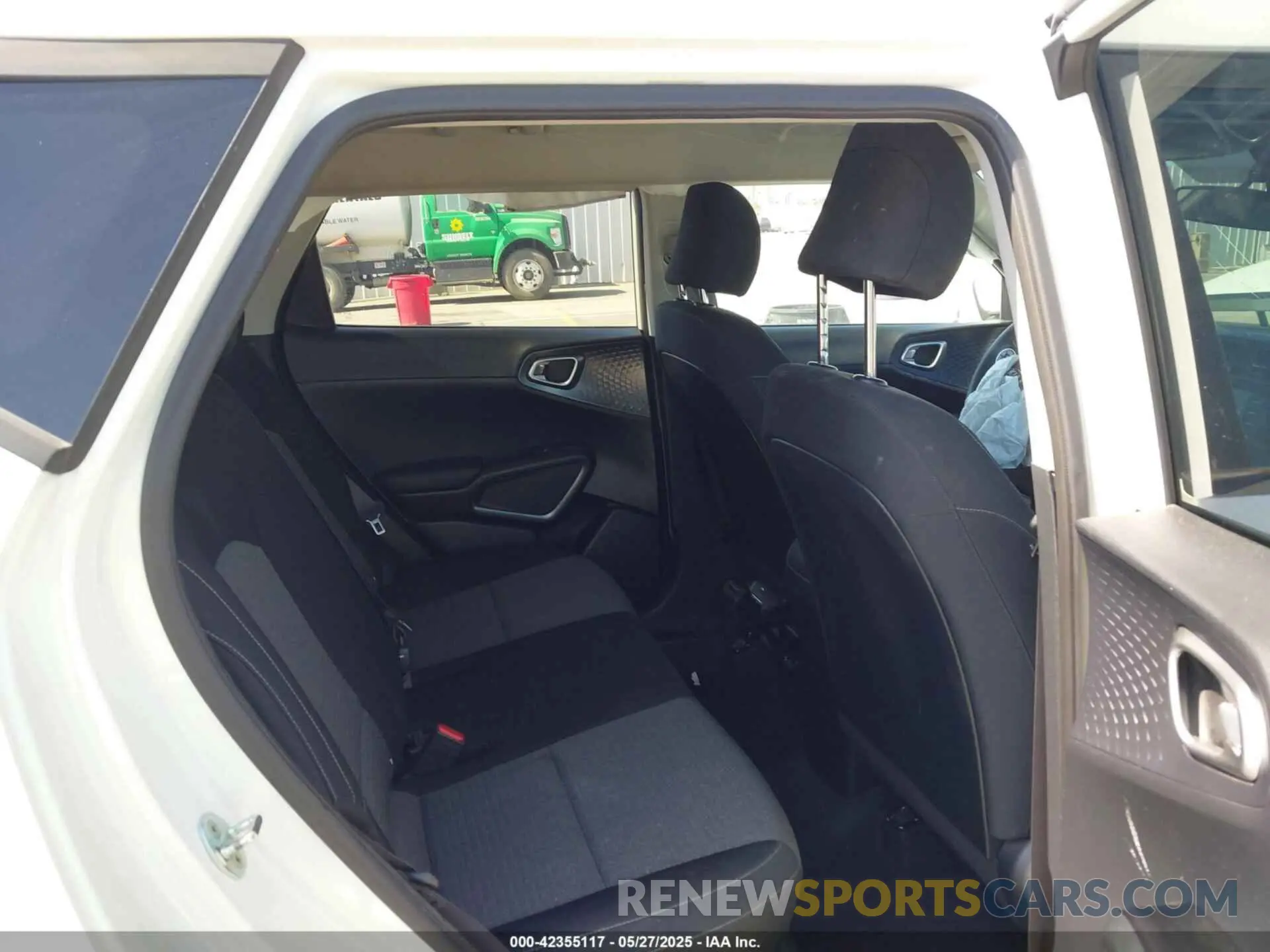 8 Photograph of a damaged car KNDJ23AU4M7146674 KIA SOUL 2021