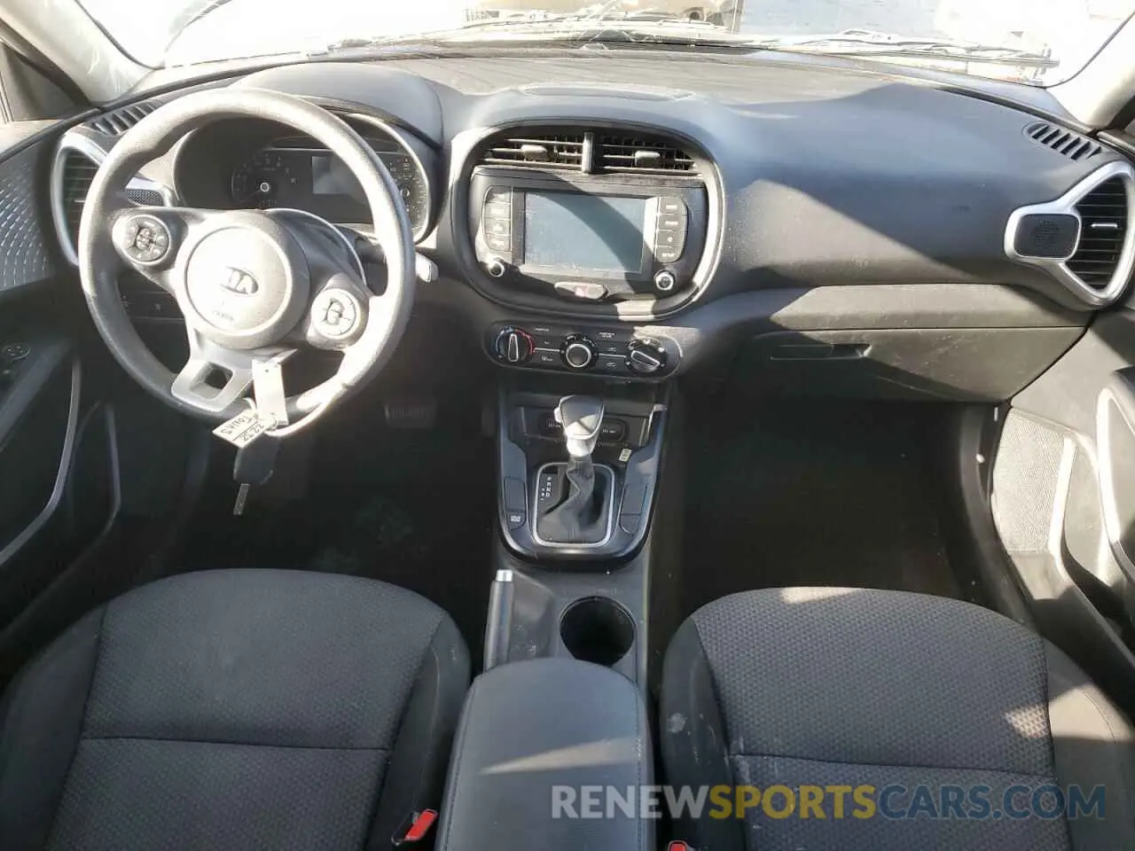 8 Photograph of a damaged car KNDJ23AU4M7762519 KIA SOUL 2021