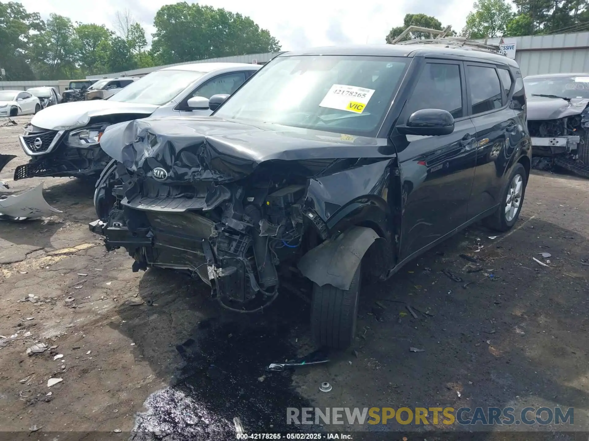 2 Photograph of a damaged car KNDJ23AU4M7768305 KIA SOUL 2021