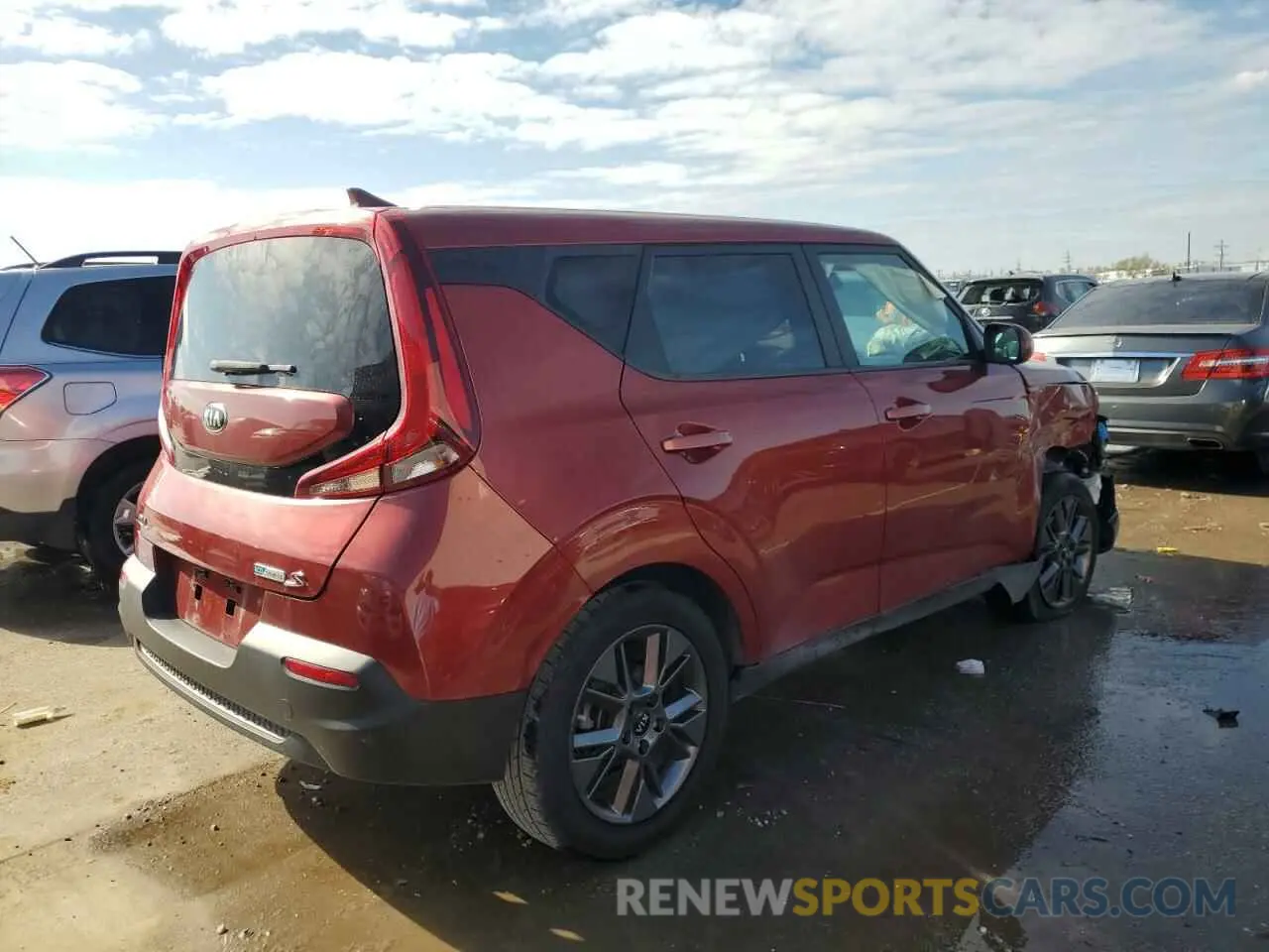 3 Photograph of a damaged car KNDJ23AU4M7793074 KIA SOUL 2021
