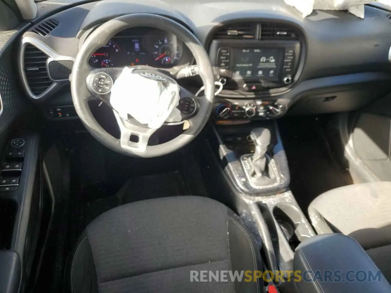 8 Photograph of a damaged car KNDJ23AU4M7793074 KIA SOUL 2021