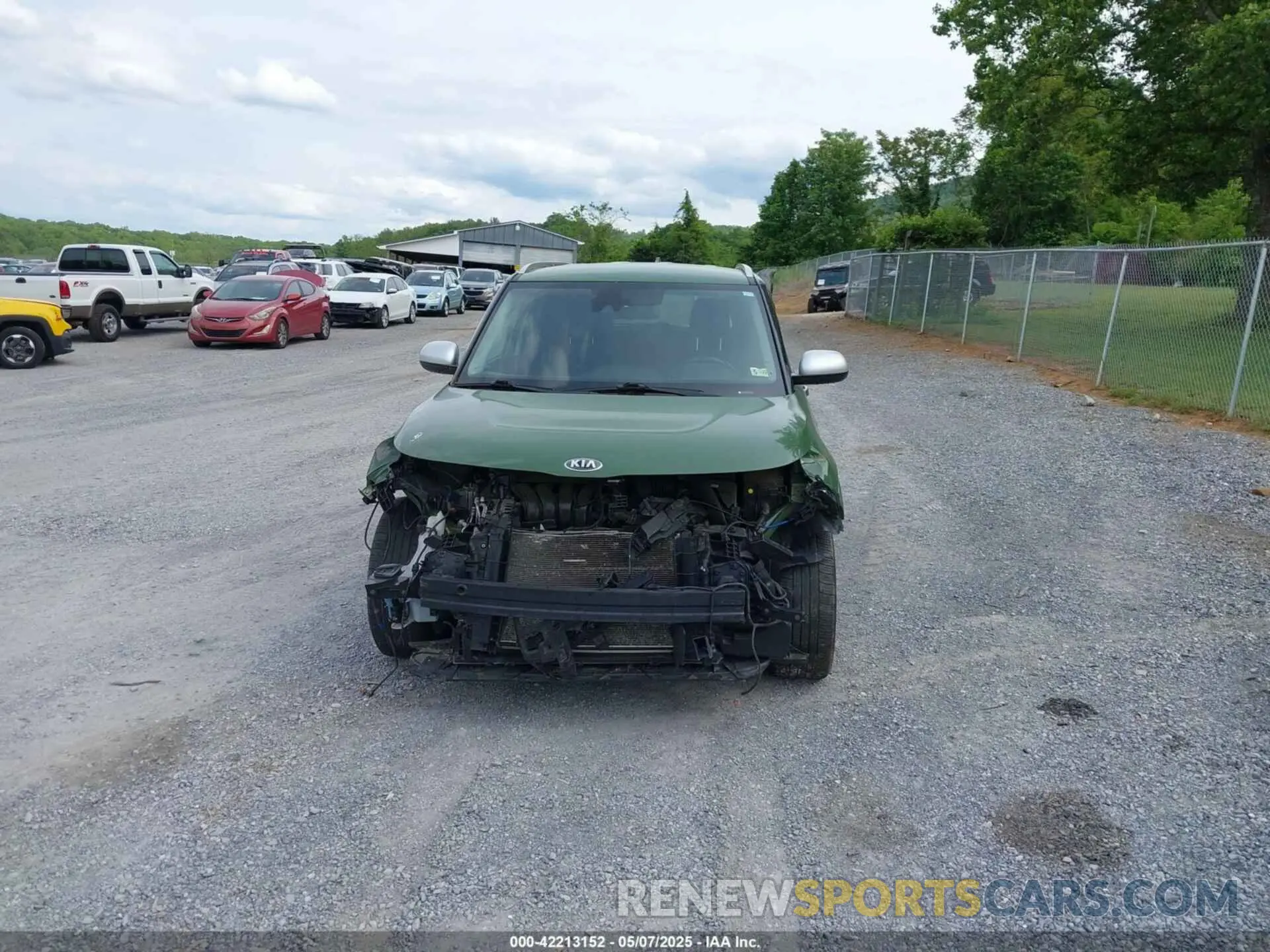 12 Photograph of a damaged car KNDJ23AU5M7128717 KIA SOUL 2021