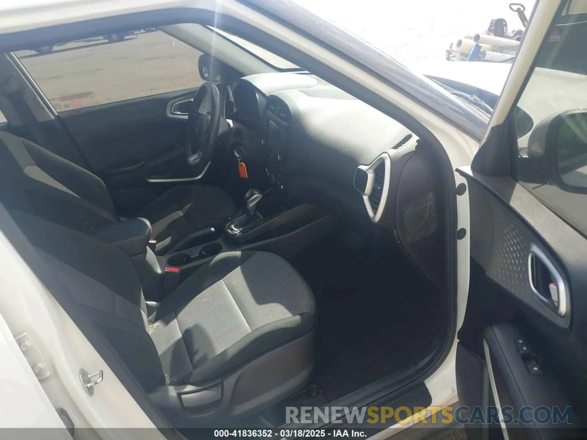 5 Photograph of a damaged car KNDJ23AU5M7736690 KIA SOUL 2021