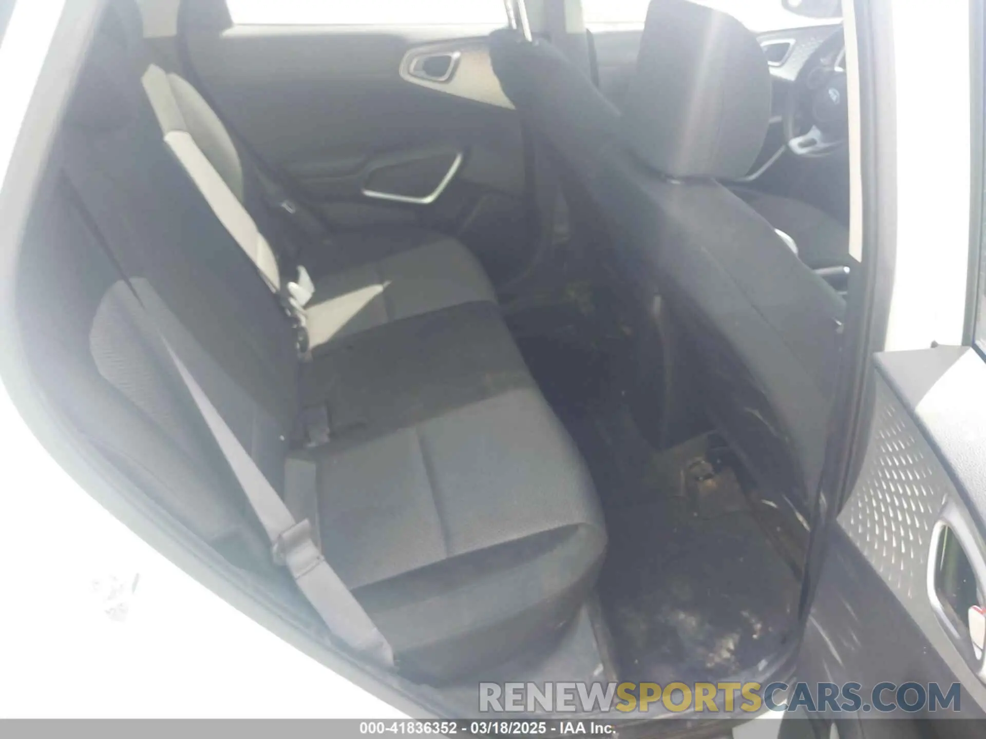 8 Photograph of a damaged car KNDJ23AU5M7736690 KIA SOUL 2021