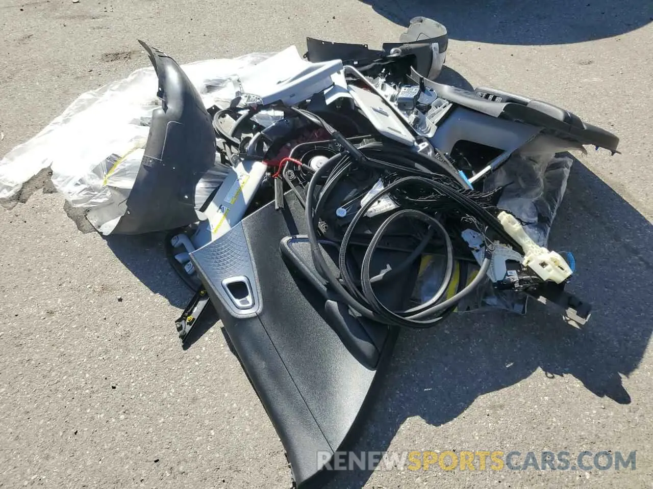 13 Photograph of a damaged car KNDJ23AU5M7740058 KIA SOUL 2021