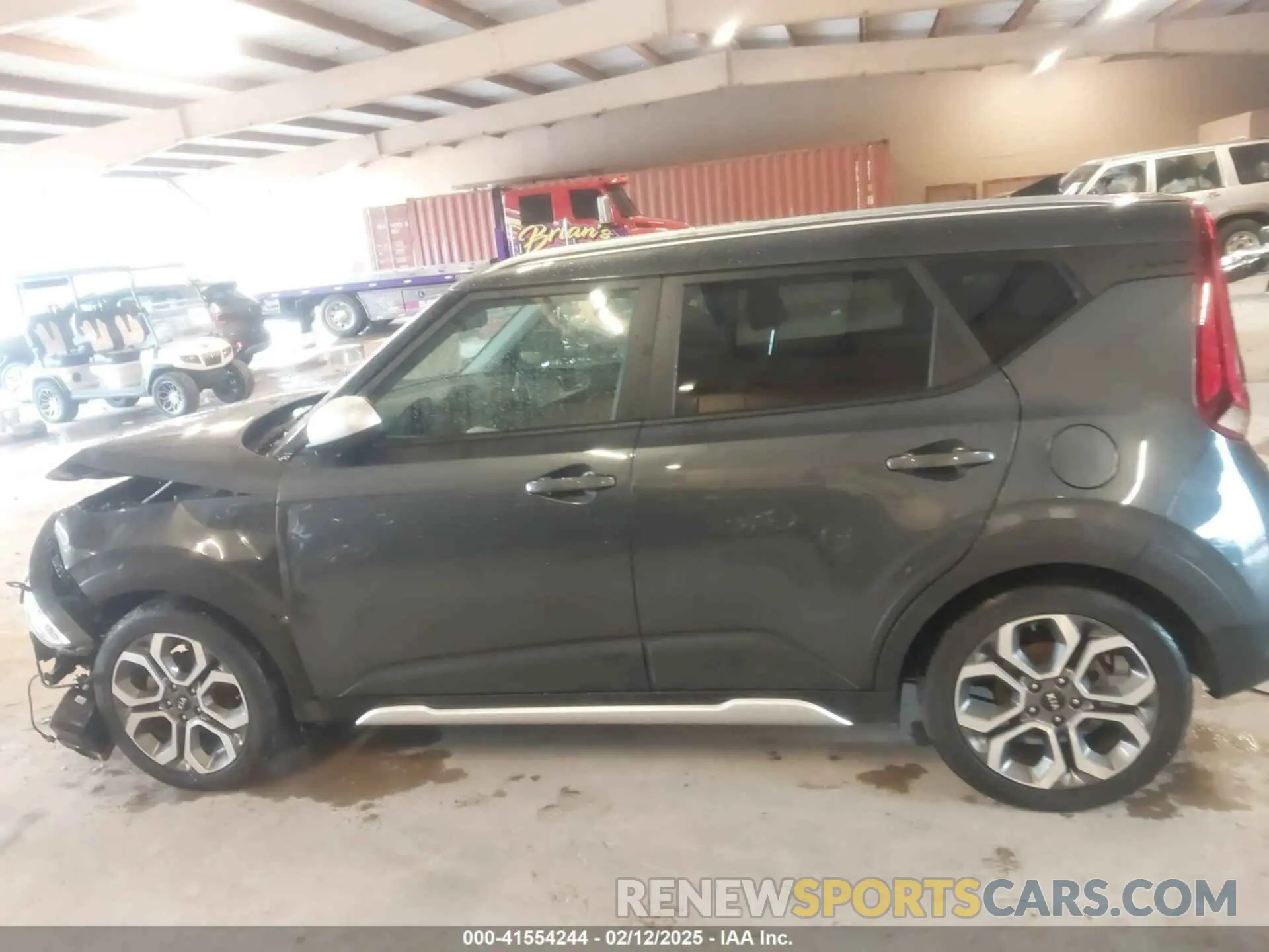 14 Photograph of a damaged car KNDJ23AU5M7770063 KIA SOUL 2021