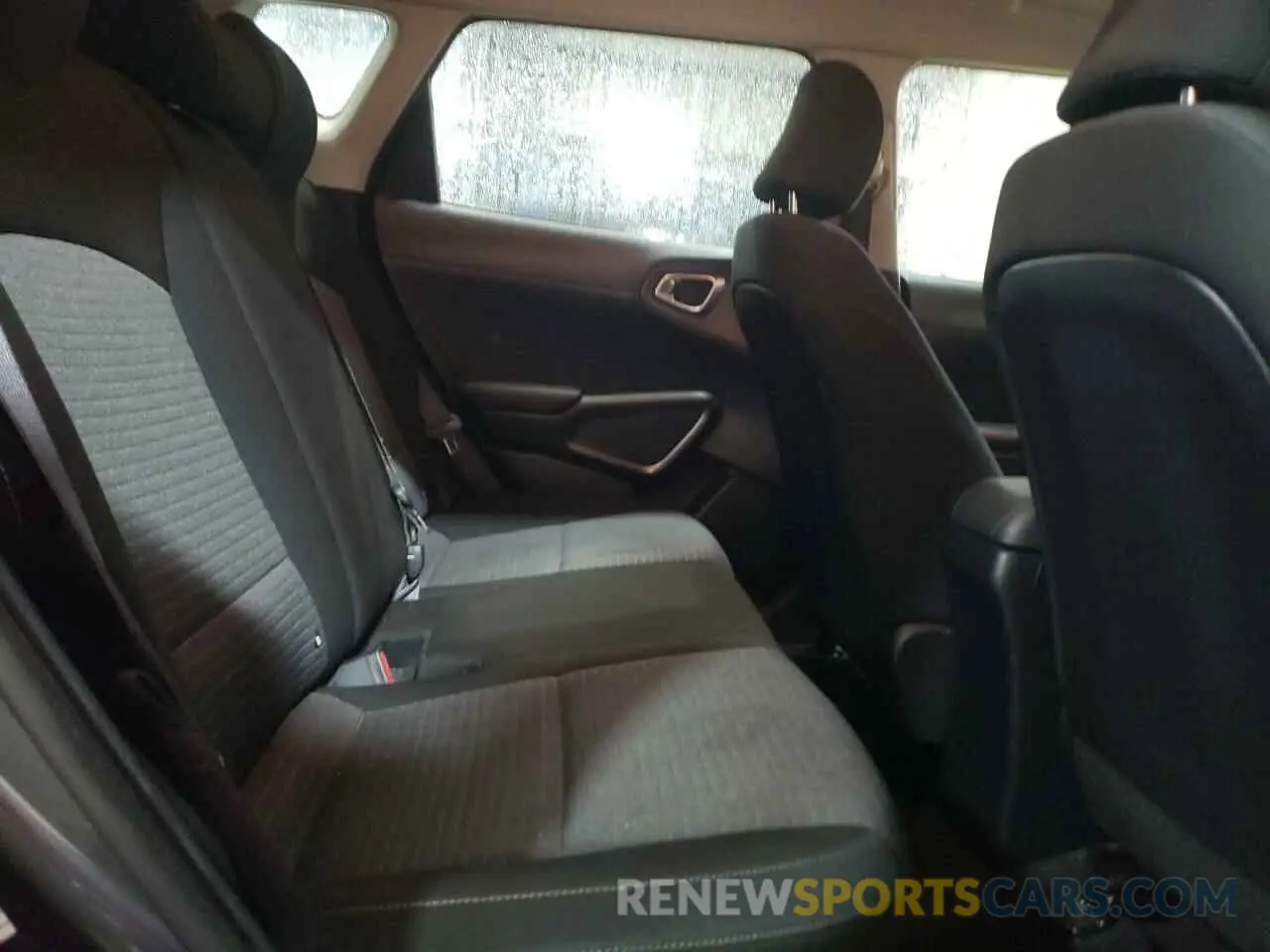 11 Photograph of a damaged car KNDJ23AU5M7773741 KIA SOUL 2021