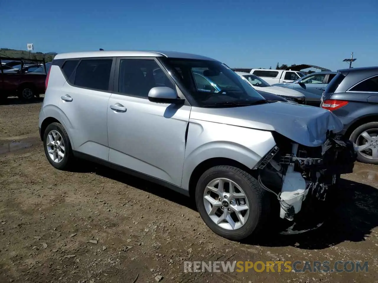 4 Photograph of a damaged car KNDJ23AU5M7776767 KIA SOUL 2021