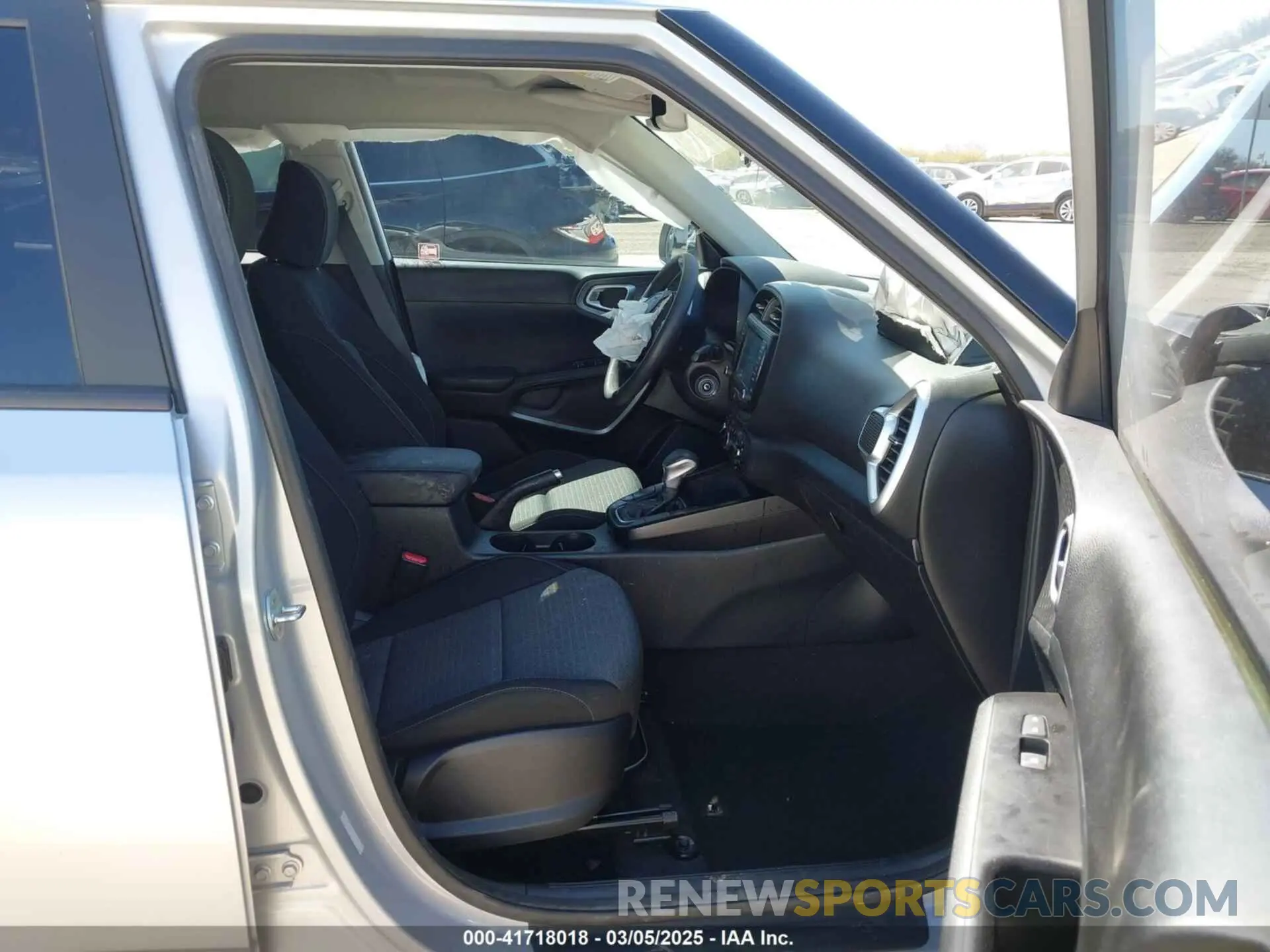 5 Photograph of a damaged car KNDJ23AU5M7795528 KIA SOUL 2021