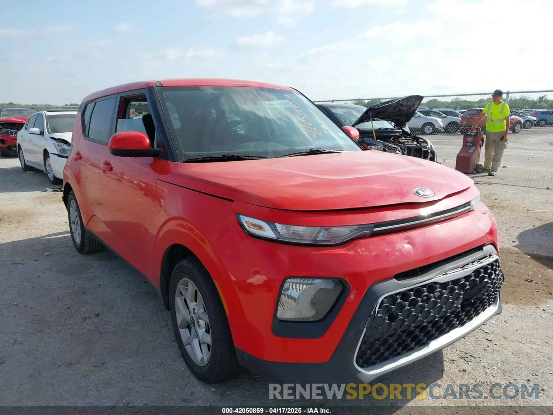 1 Photograph of a damaged car KNDJ23AU6M7124255 KIA SOUL 2021