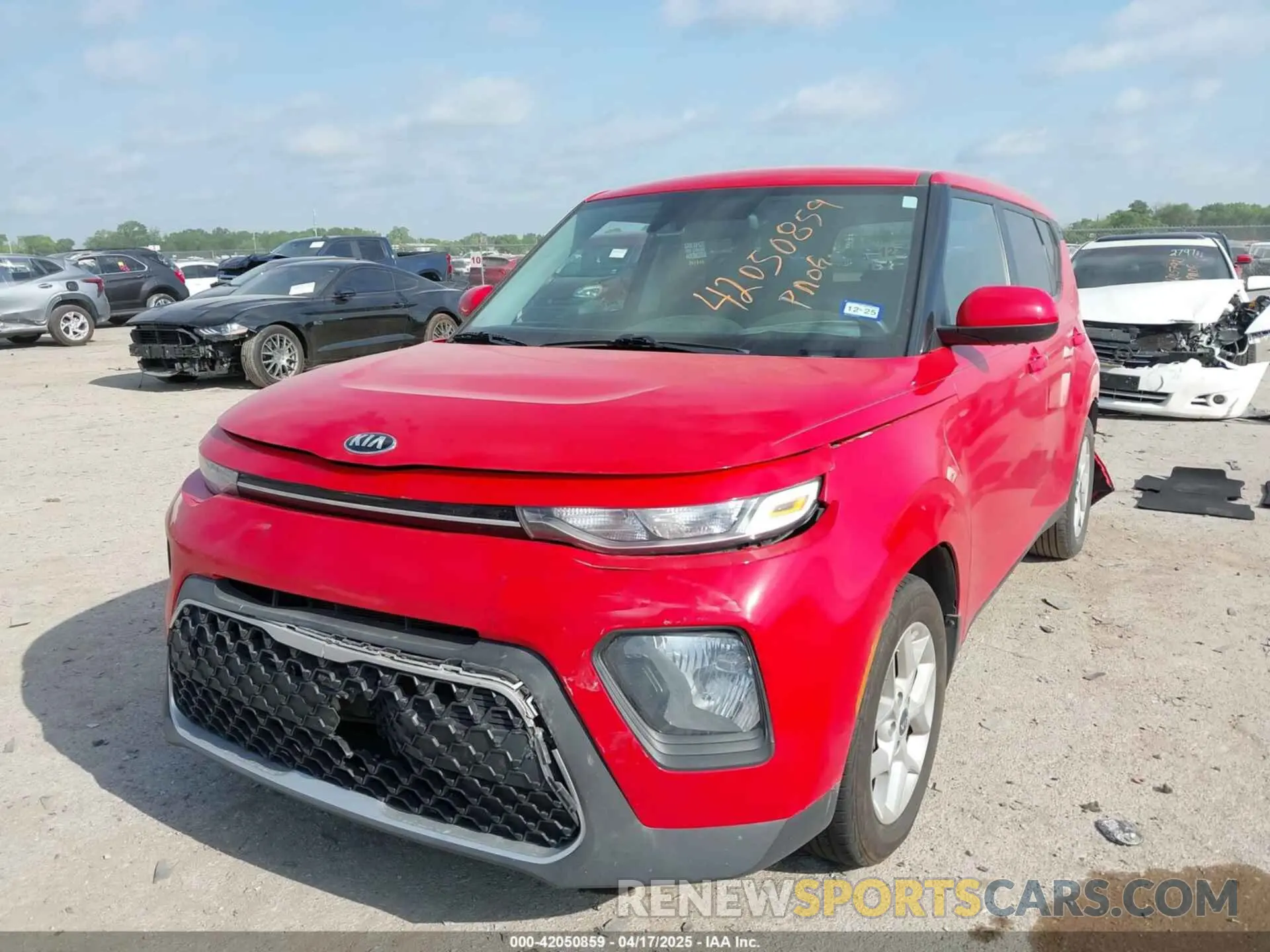 2 Photograph of a damaged car KNDJ23AU6M7124255 KIA SOUL 2021