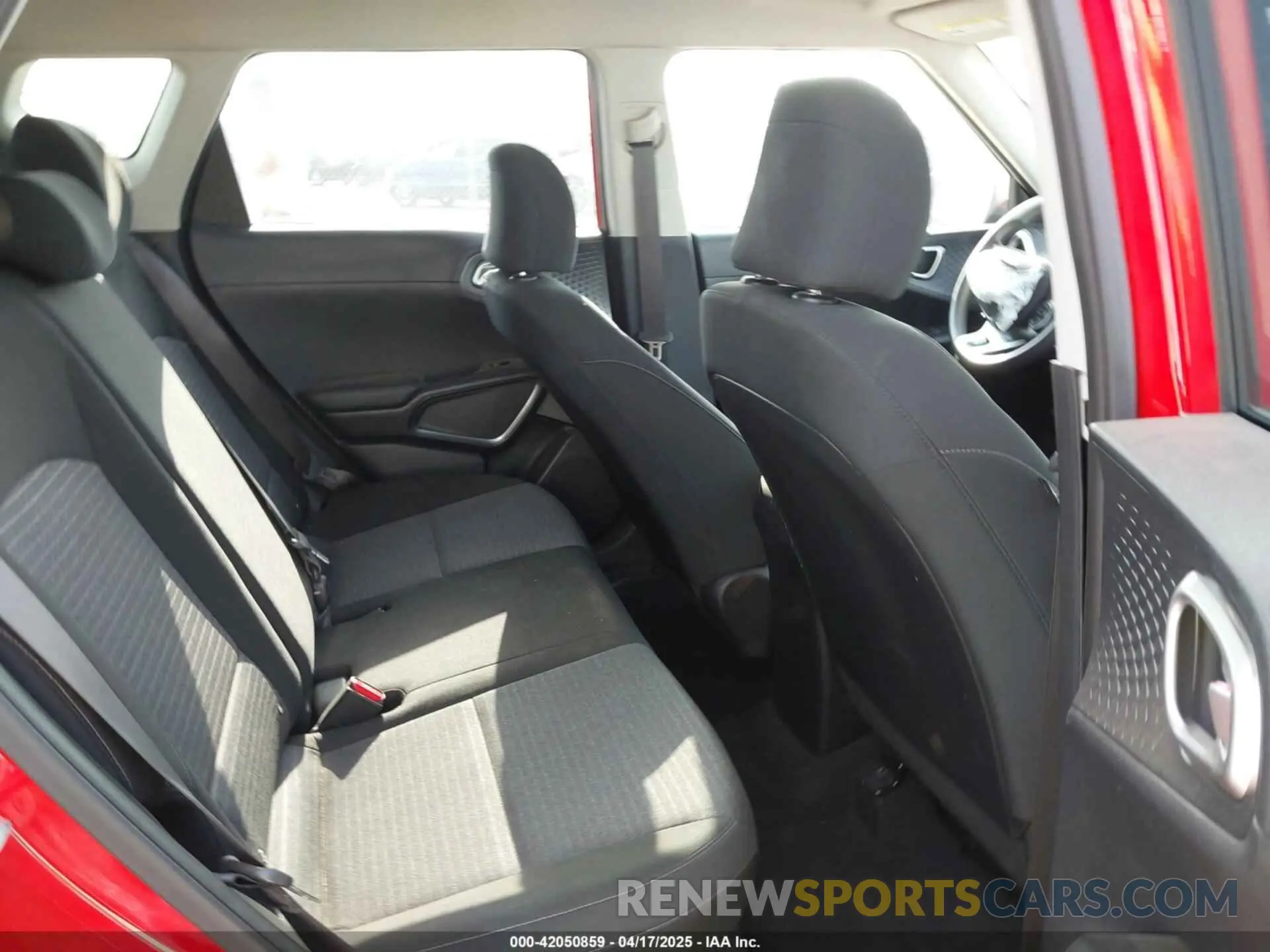 8 Photograph of a damaged car KNDJ23AU6M7124255 KIA SOUL 2021