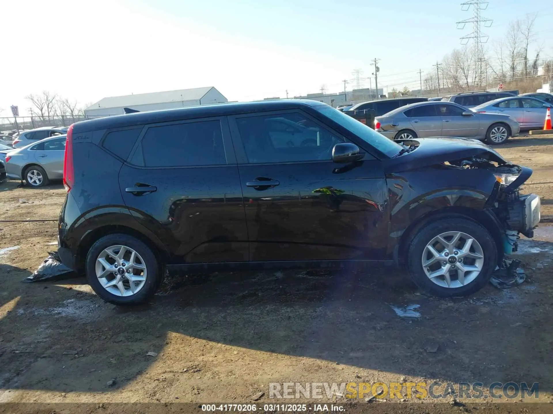 13 Photograph of a damaged car KNDJ23AU6M7134798 KIA SOUL 2021