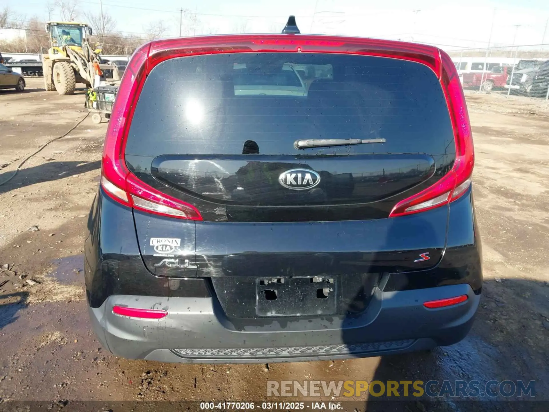 16 Photograph of a damaged car KNDJ23AU6M7134798 KIA SOUL 2021
