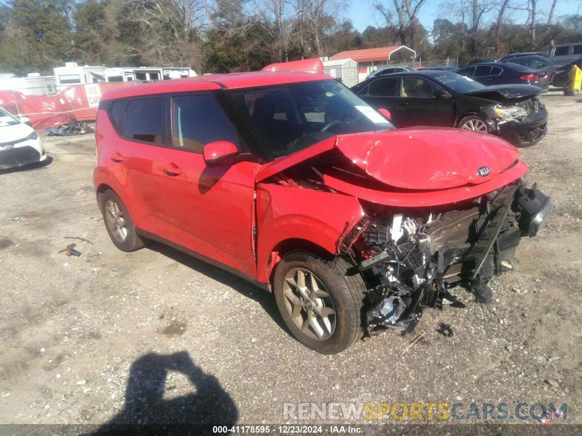 1 Photograph of a damaged car KNDJ23AU6M7748122 KIA SOUL 2021