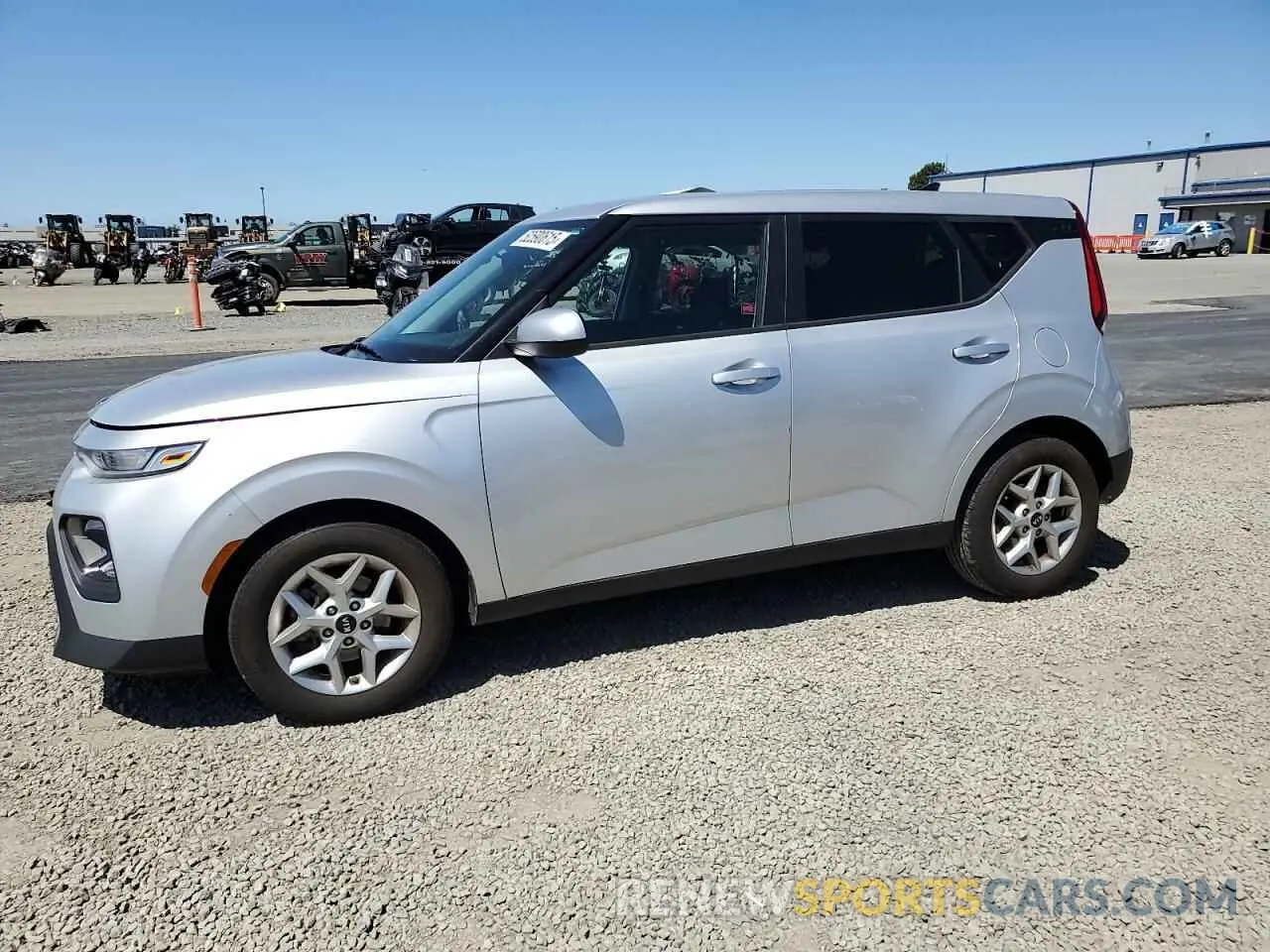 1 Photograph of a damaged car KNDJ23AU6M7749979 KIA SOUL 2021