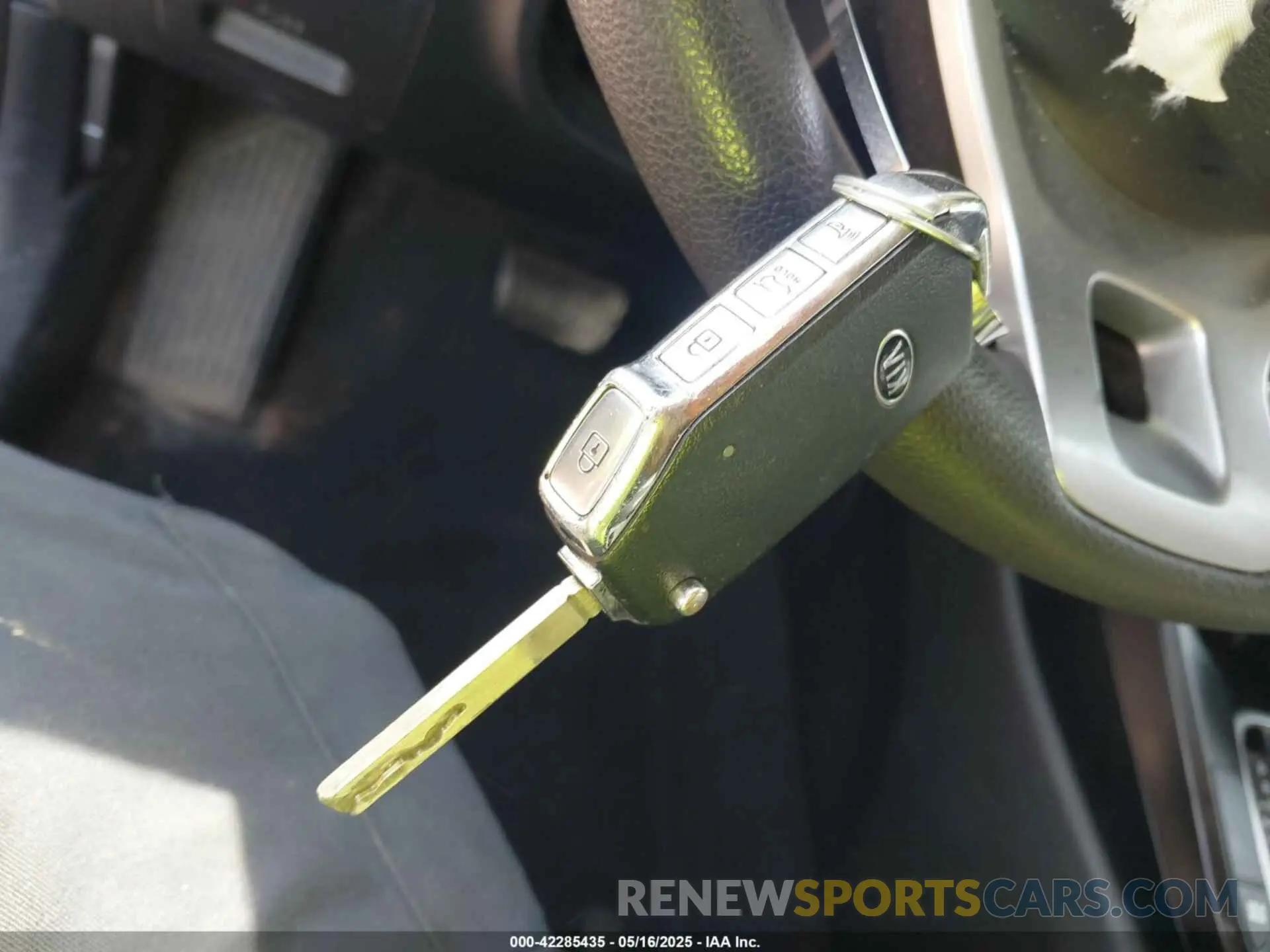 11 Photograph of a damaged car KNDJ23AU6M7750887 KIA SOUL 2021