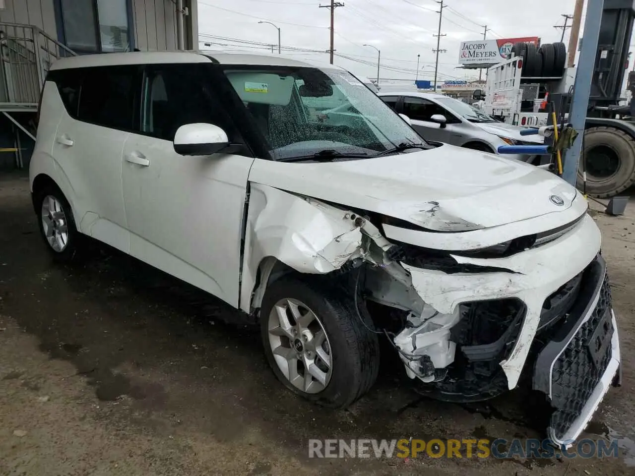 4 Photograph of a damaged car KNDJ23AU6M7755068 KIA SOUL 2021