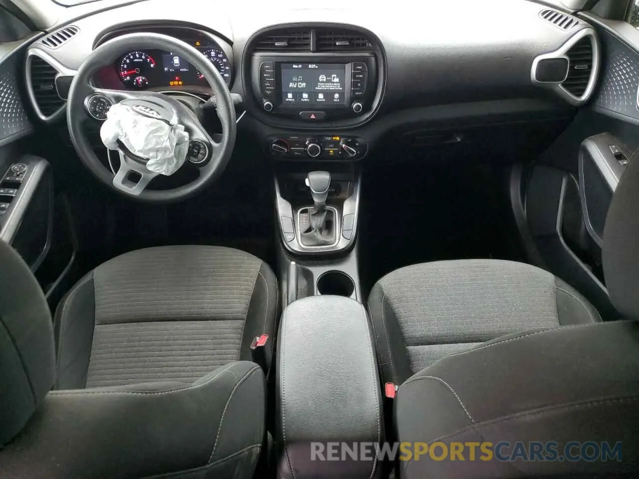 8 Photograph of a damaged car KNDJ23AU6M7755068 KIA SOUL 2021