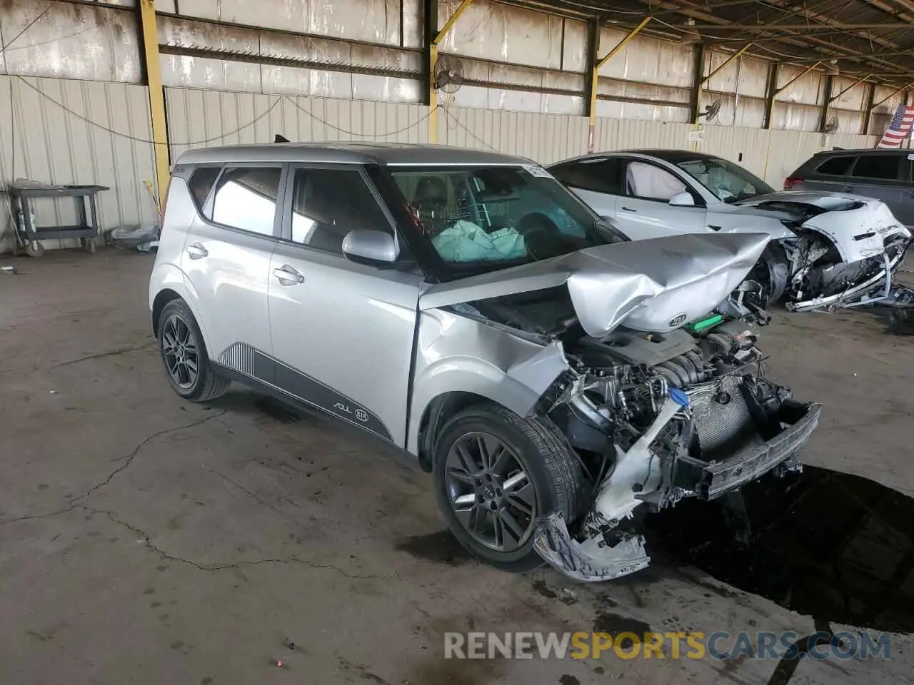4 Photograph of a damaged car KNDJ23AU6M7795781 KIA SOUL 2021