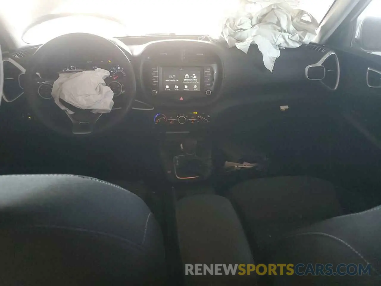 8 Photograph of a damaged car KNDJ23AU6M7795781 KIA SOUL 2021