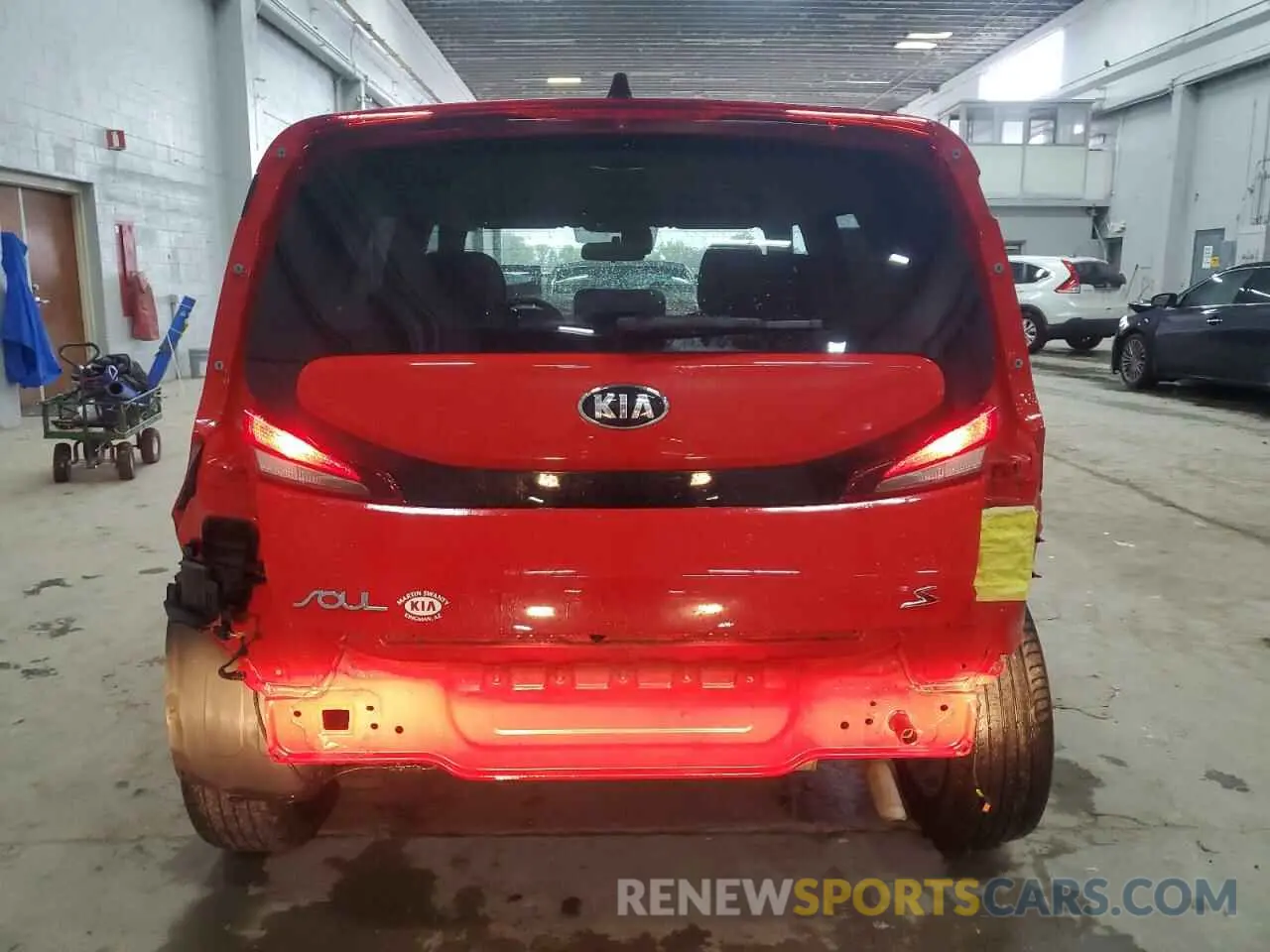 6 Photograph of a damaged car KNDJ23AU7M7125253 KIA SOUL 2021