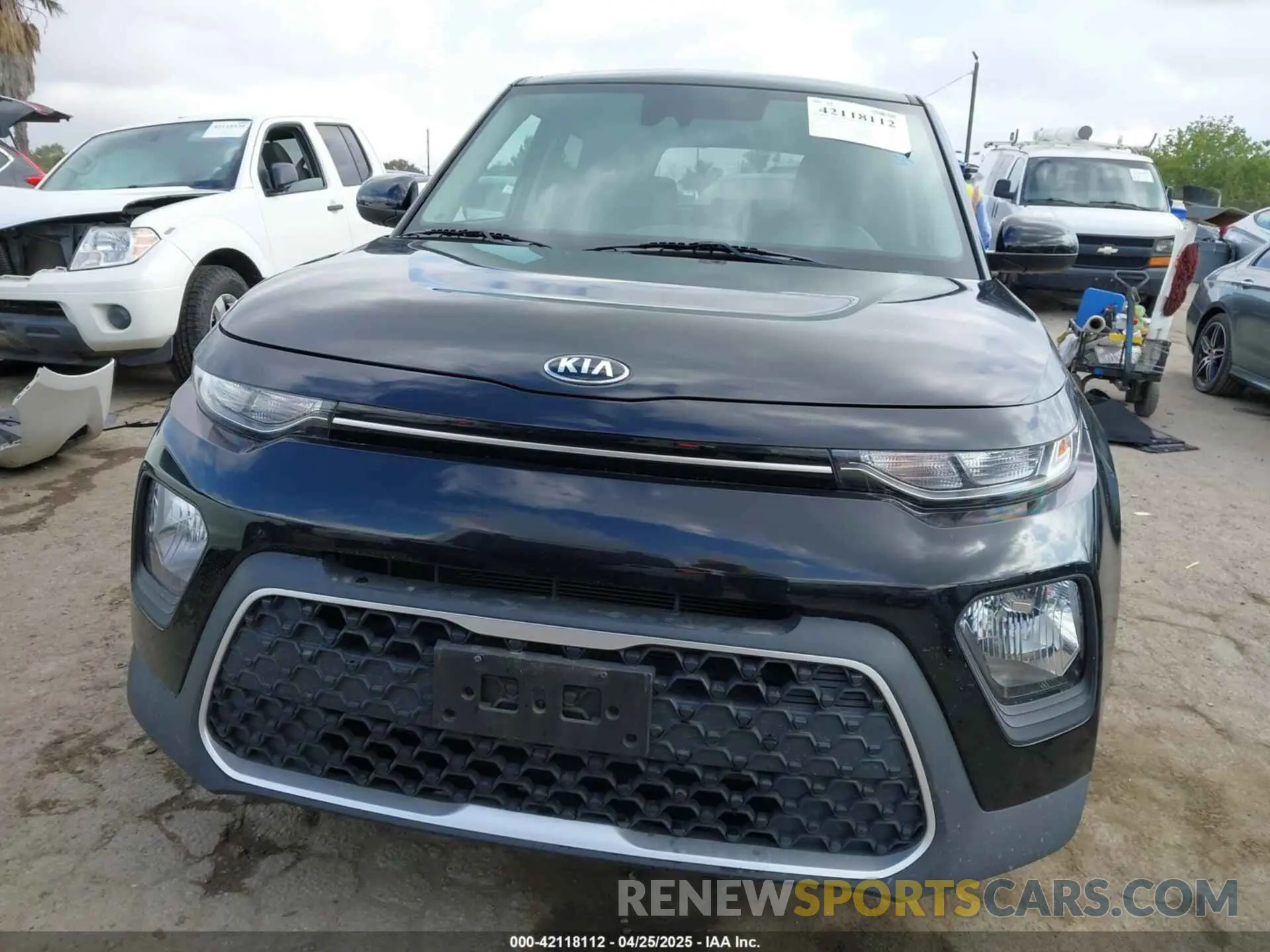12 Photograph of a damaged car KNDJ23AU7M7126130 KIA SOUL 2021