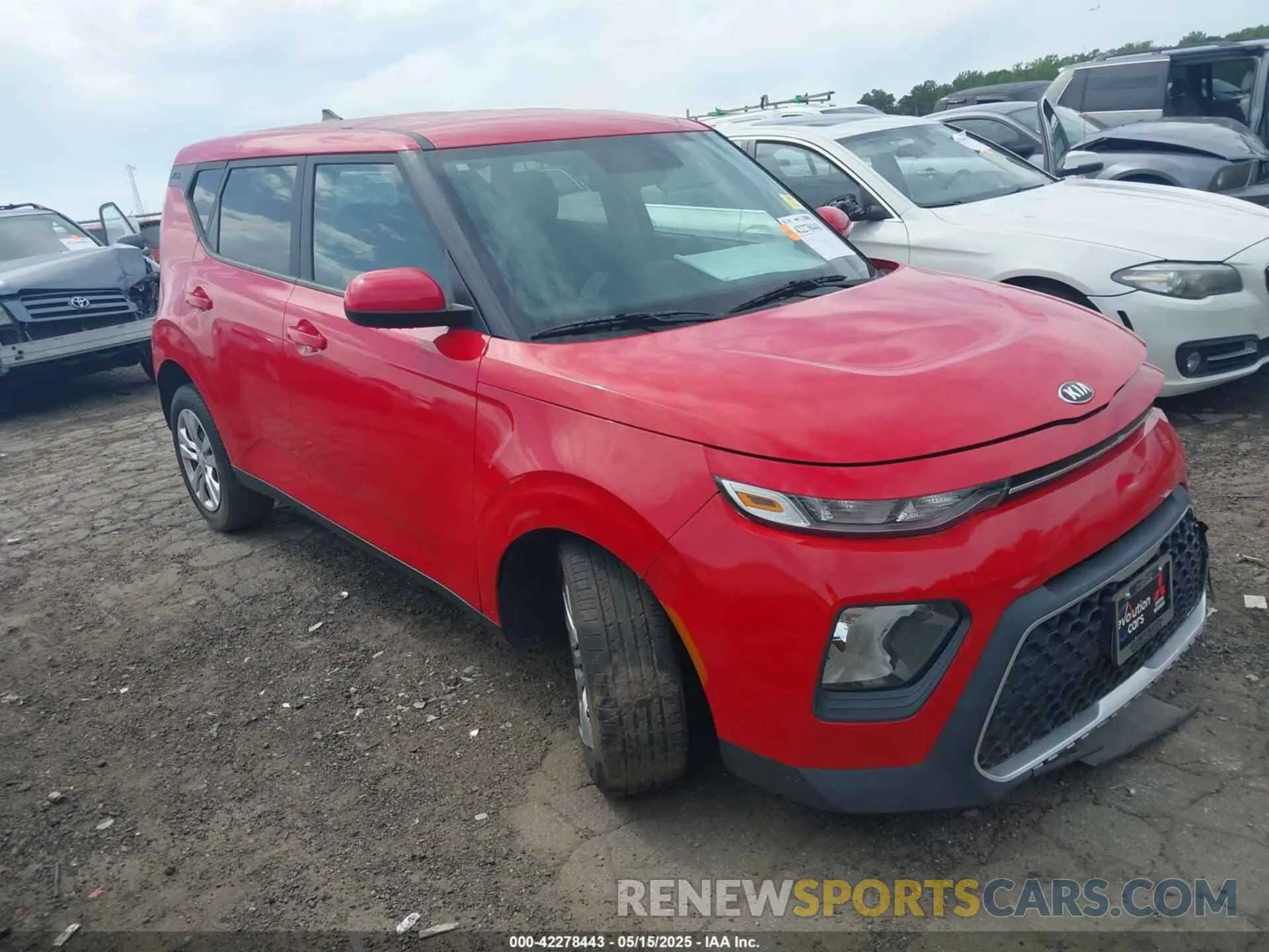 1 Photograph of a damaged car KNDJ23AU7M7144238 KIA SOUL 2021
