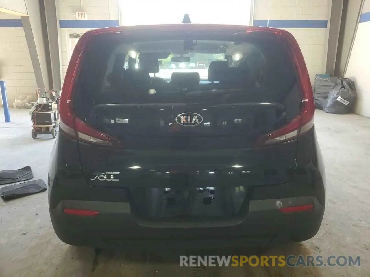 6 Photograph of a damaged car KNDJ23AU7M7738313 KIA SOUL 2021