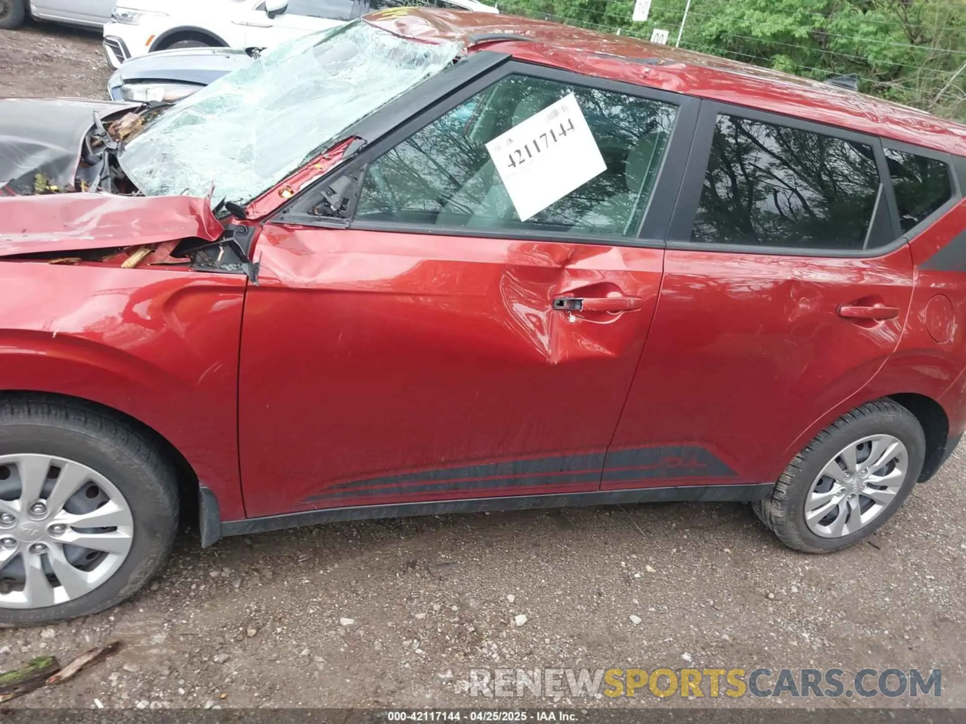 13 Photograph of a damaged car KNDJ23AU7M7765379 KIA SOUL 2021